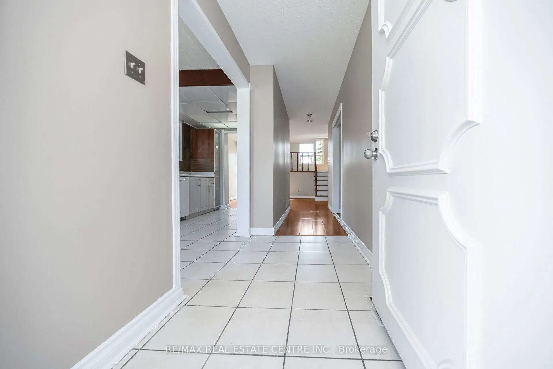 Photo 6 of 433 Hansen Road N, Brampton, Madoc — HOMEH