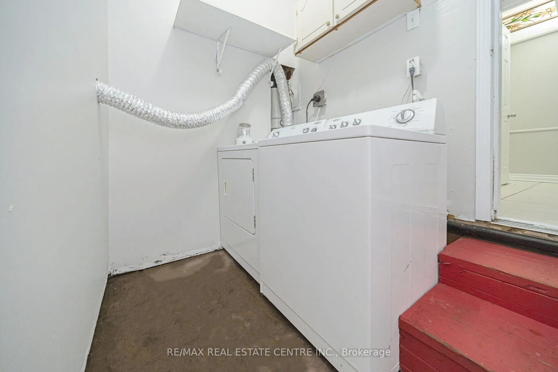 Photo 35 of 433 Hansen Road N, Brampton, Madoc — HOMEH
