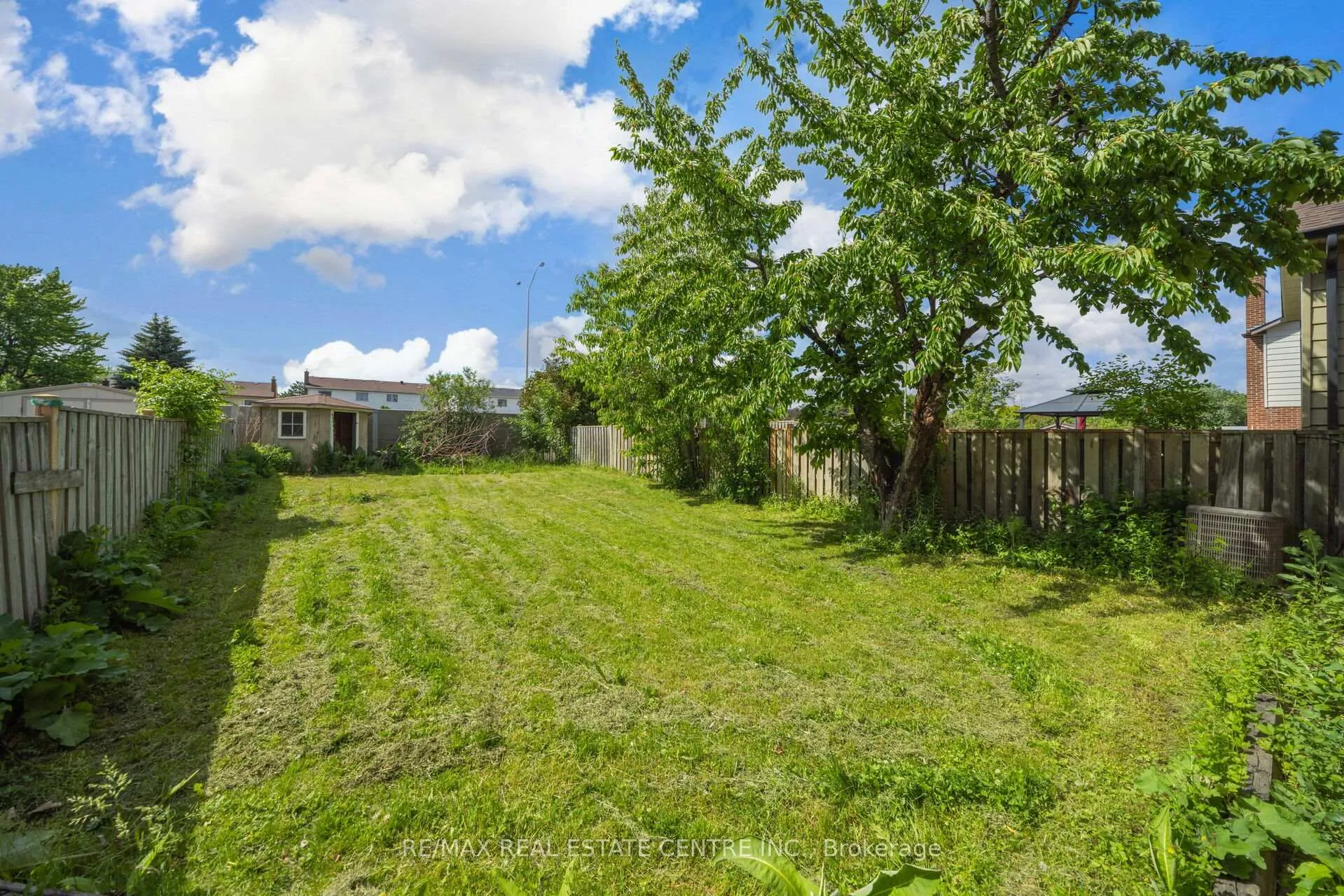Photo 36 of 433 Hansen Road N, Brampton, Madoc — HOMEH