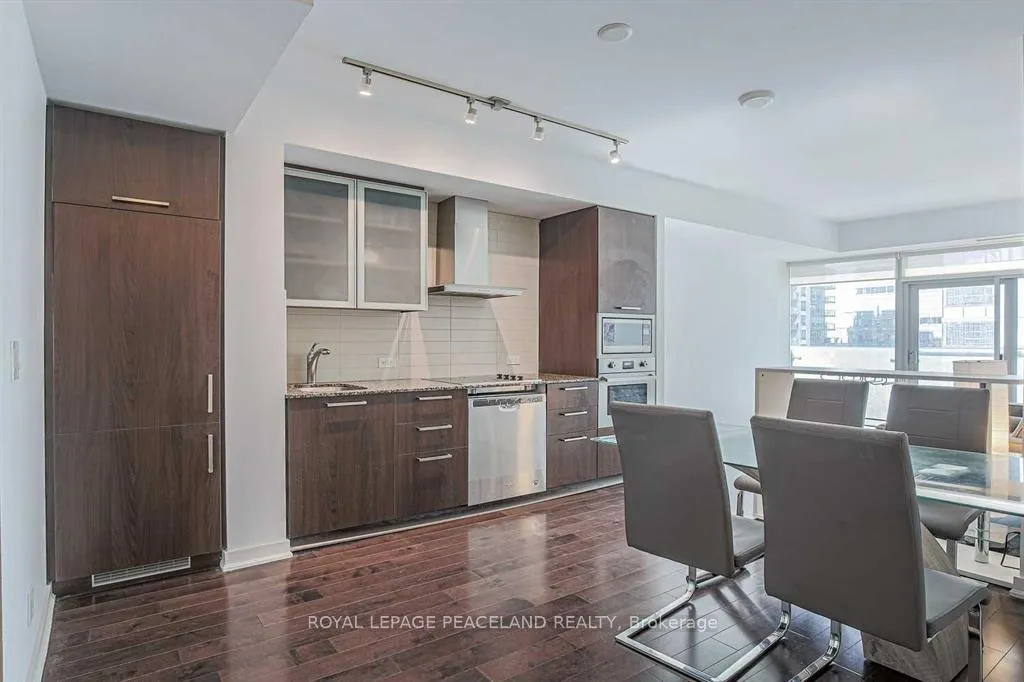 Photo 1 of Unit 1509, 12 York Street, Toronto, Waterfront Communities — HOMEH