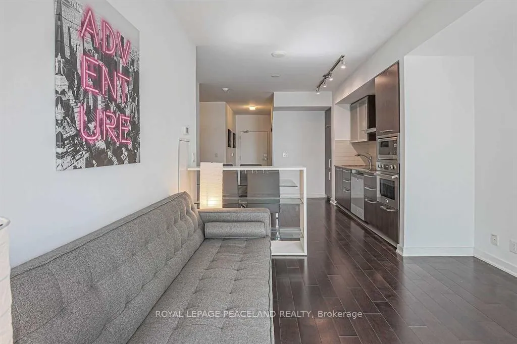 Photo 8 of Unit 1509, 12 York Street, Toronto, Waterfront Communities — HOMEH