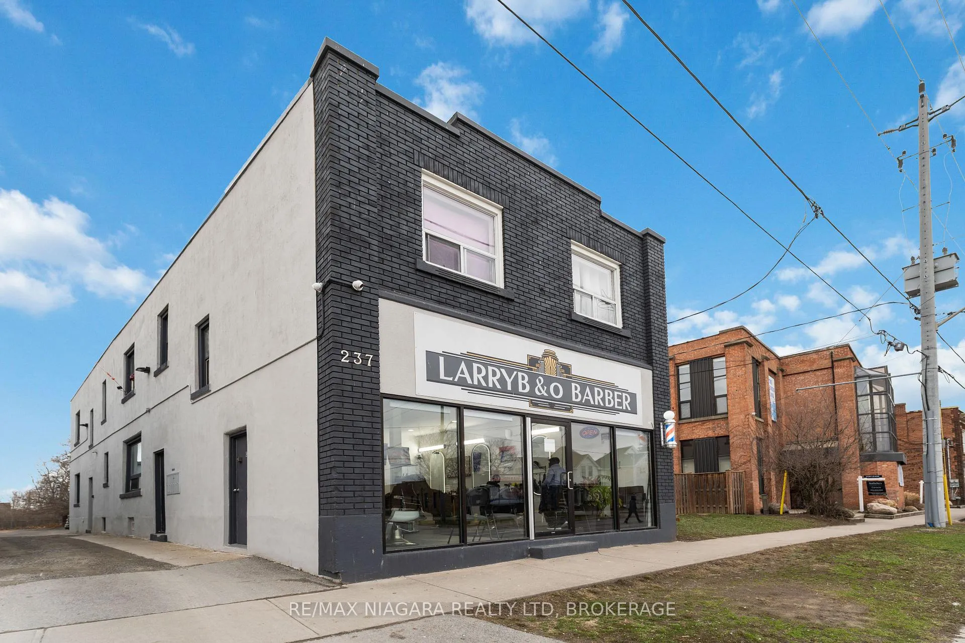 Photo 1 of Unit 6, 237 Church Street, St. Catharines, E. Chester — HOMEH