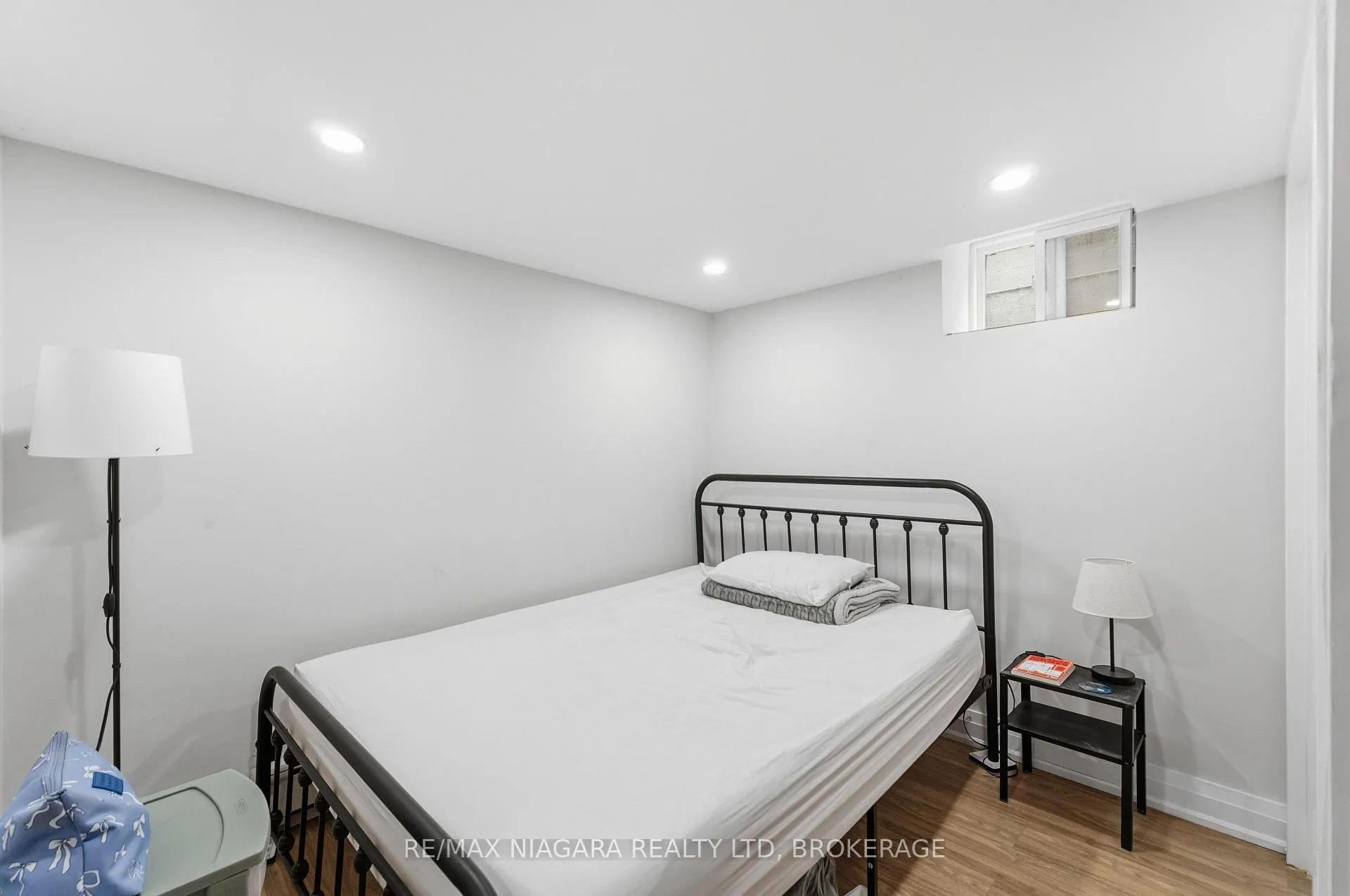 Photo 15 of Unit 6, 237 Church Street, St. Catharines, E. Chester — HOMEH