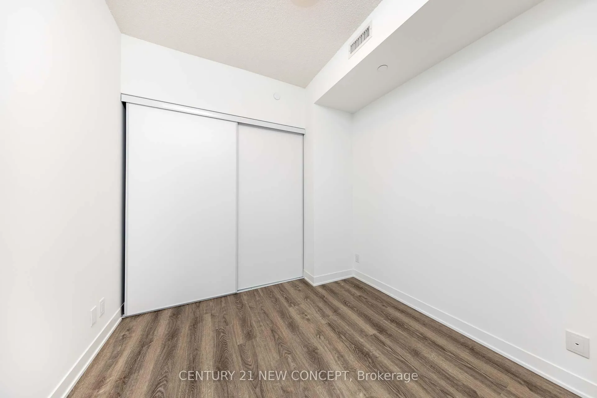 Photo 14 of Unit 3810, 180 Front Street E, Toronto, Moss Park — HOMEH