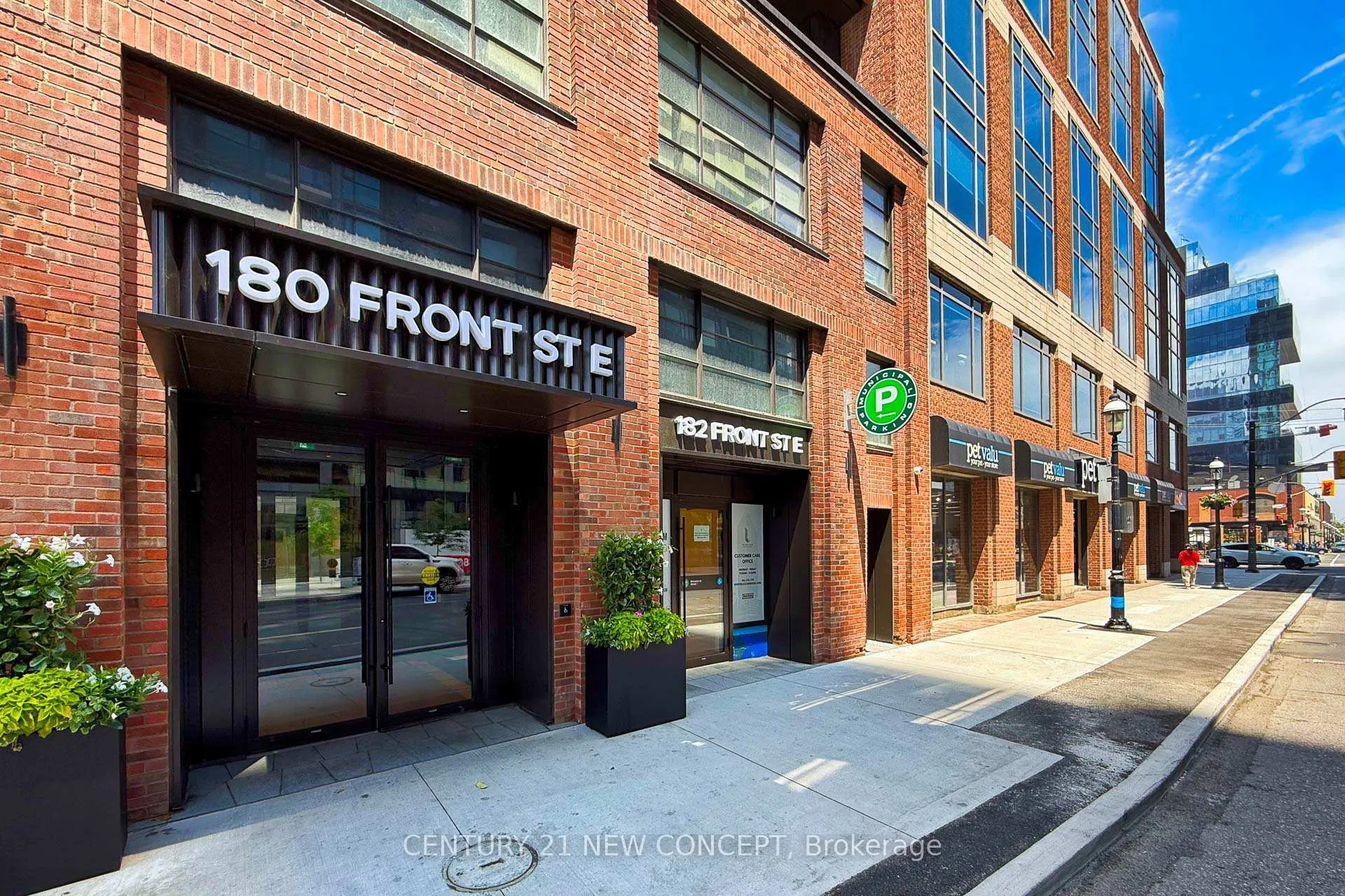 Photo 22 of Unit 3810, 180 Front Street E, Toronto, Moss Park — HOMEH