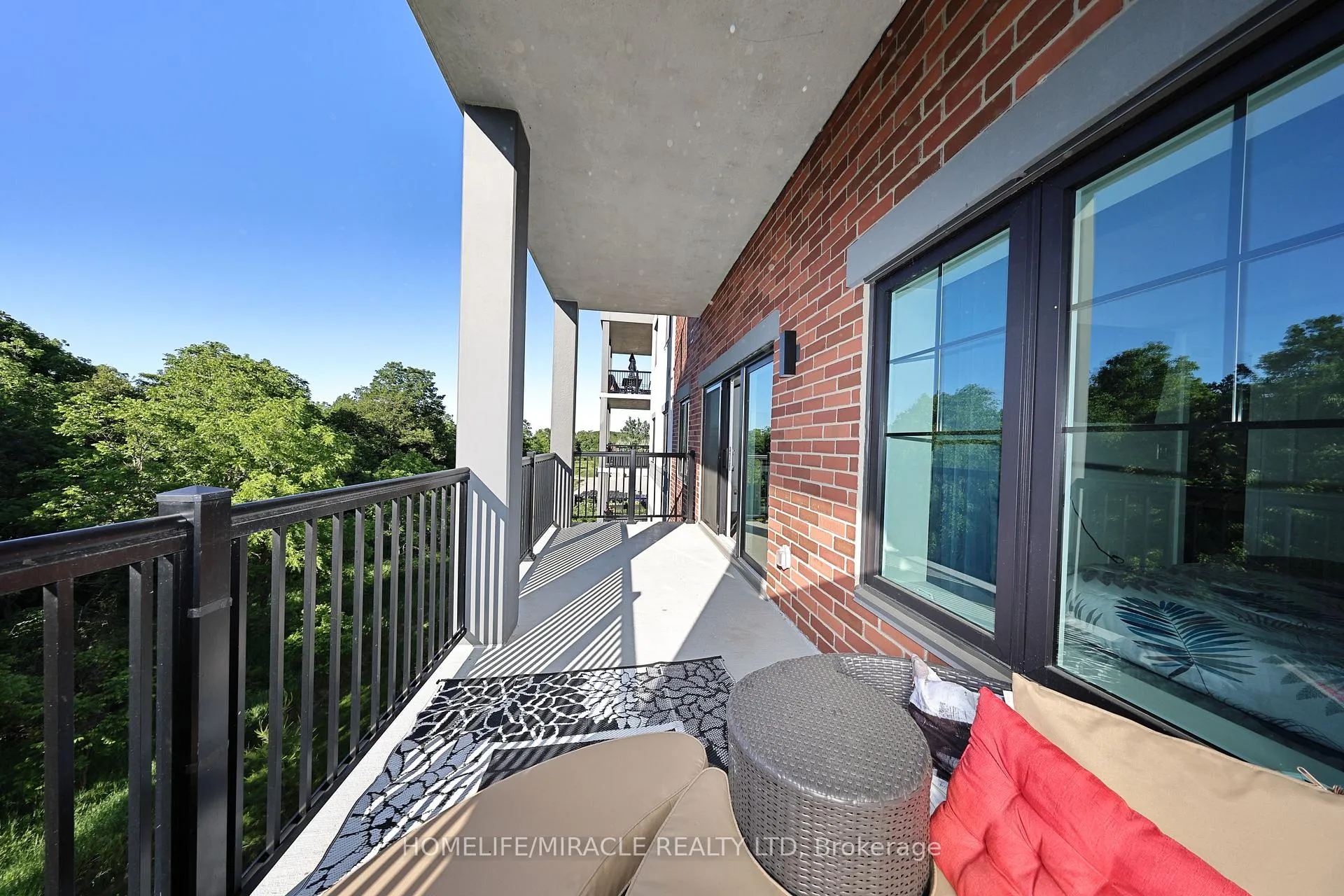 Photo 23 of Unit 322, 121 Mary Street, Clearview, Creemore — HOMEH