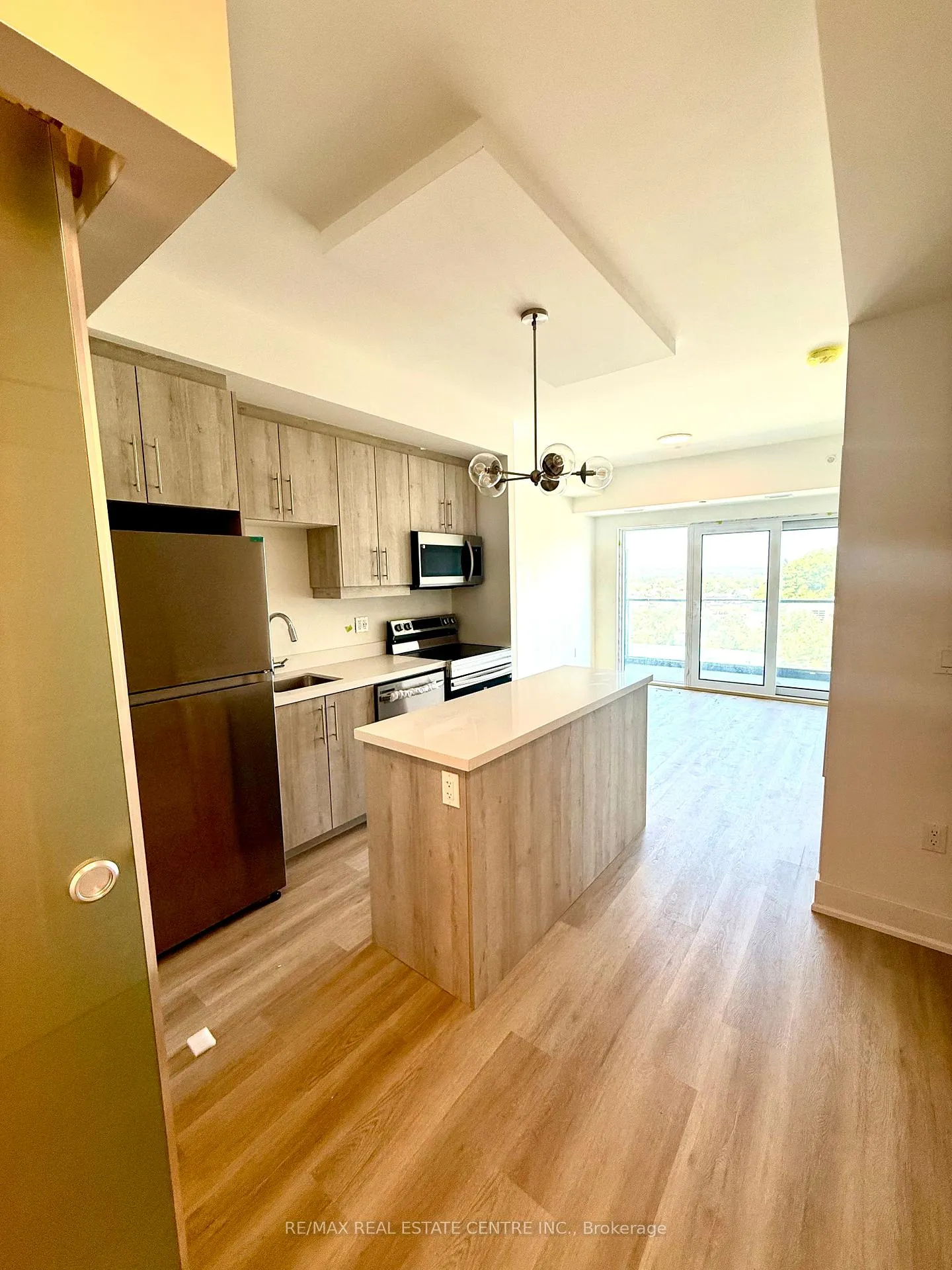 Photo 4 of Unit 724, 575 Conklin Road, Brantford, Empire South — HOMEH