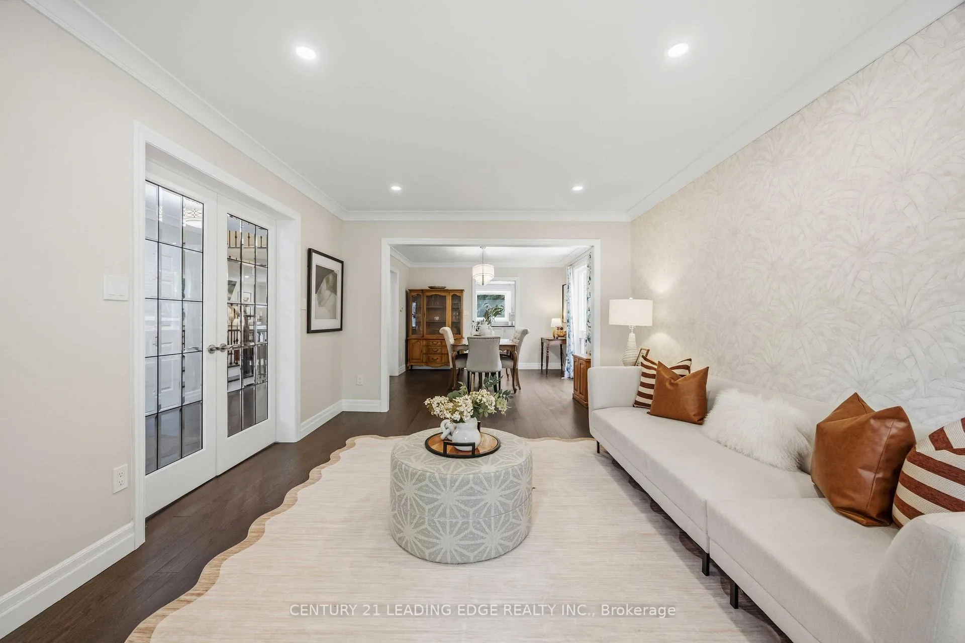 Photo 8 of 55 McCarty Crescent, Markham, Markham Village — HOMEH