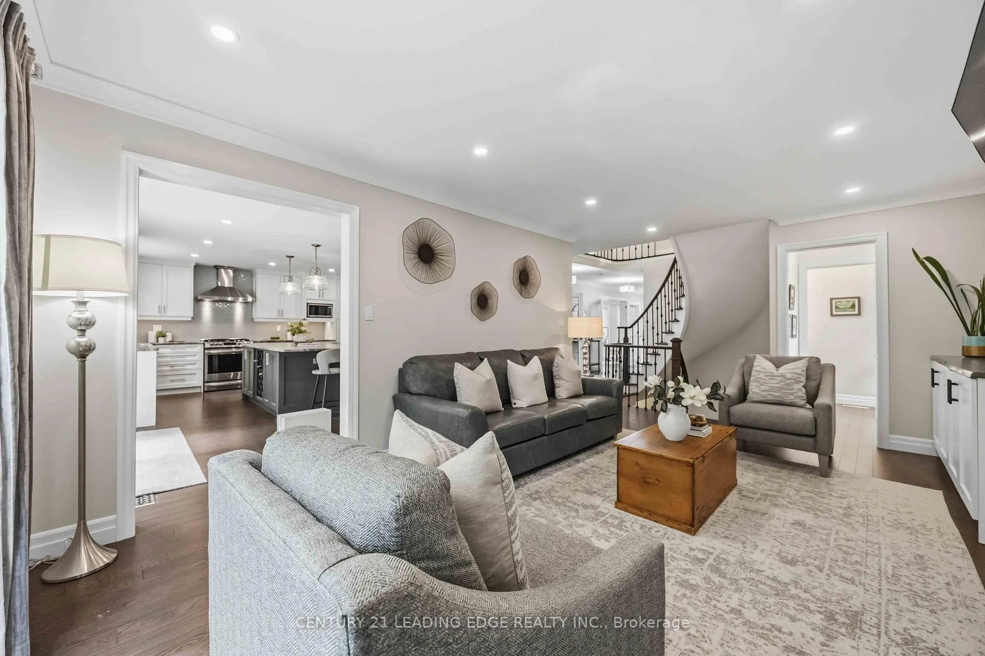 Photo 17 of 55 McCarty Crescent, Markham, Markham Village — HOMEH