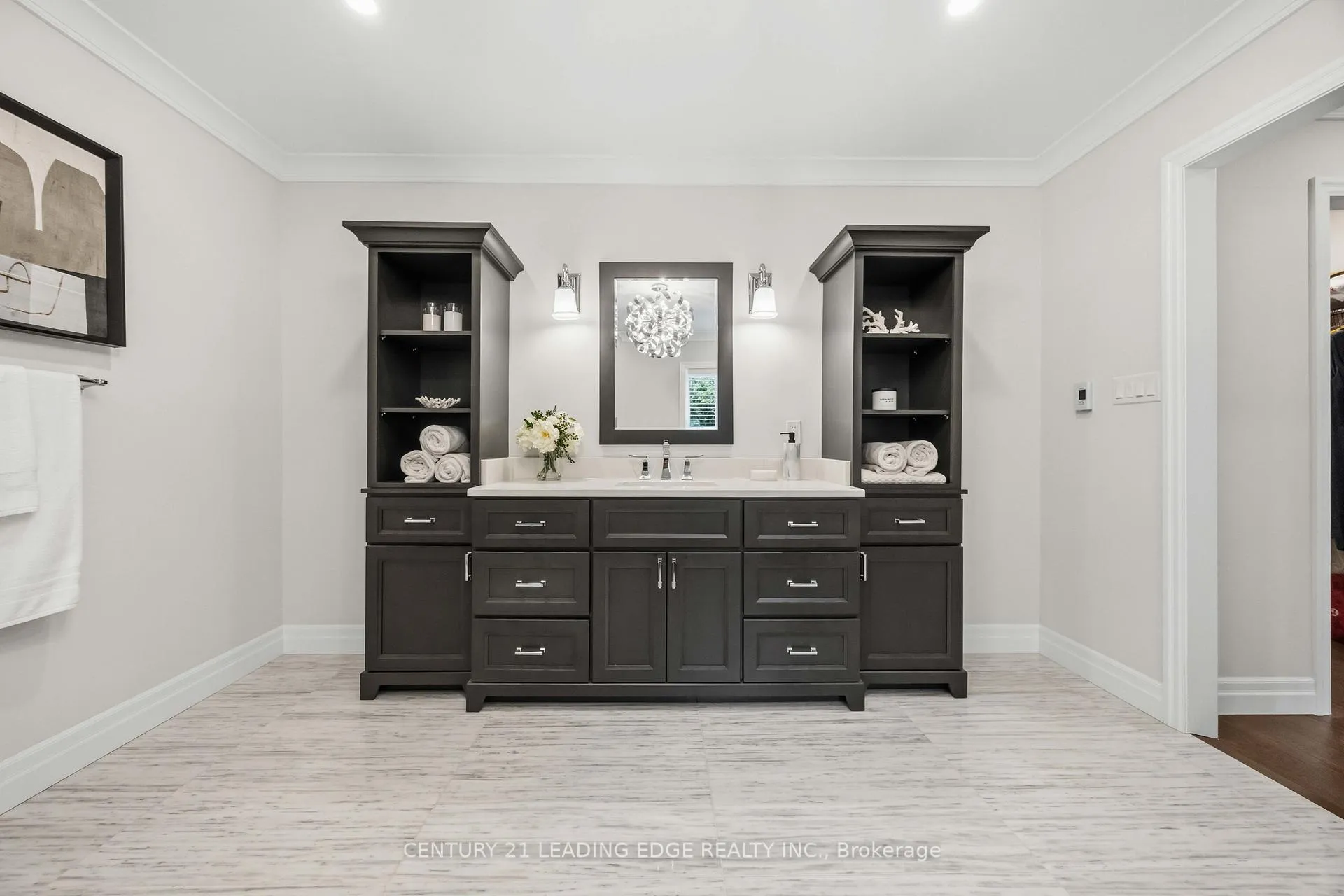 Photo 25 of 55 McCarty Crescent, Markham, Markham Village — HOMEH