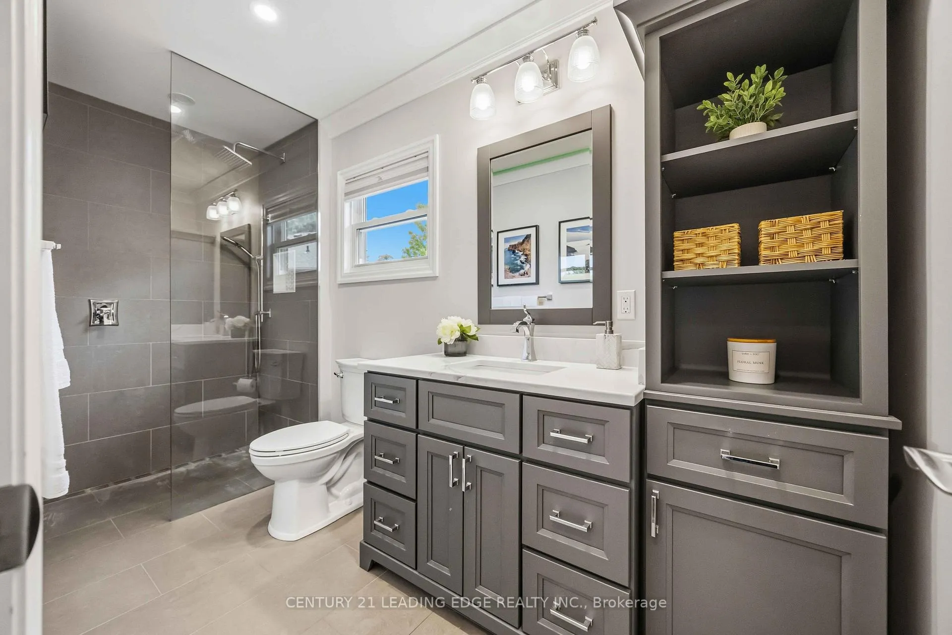 Photo 34 of 55 McCarty Crescent, Markham, Markham Village — HOMEH