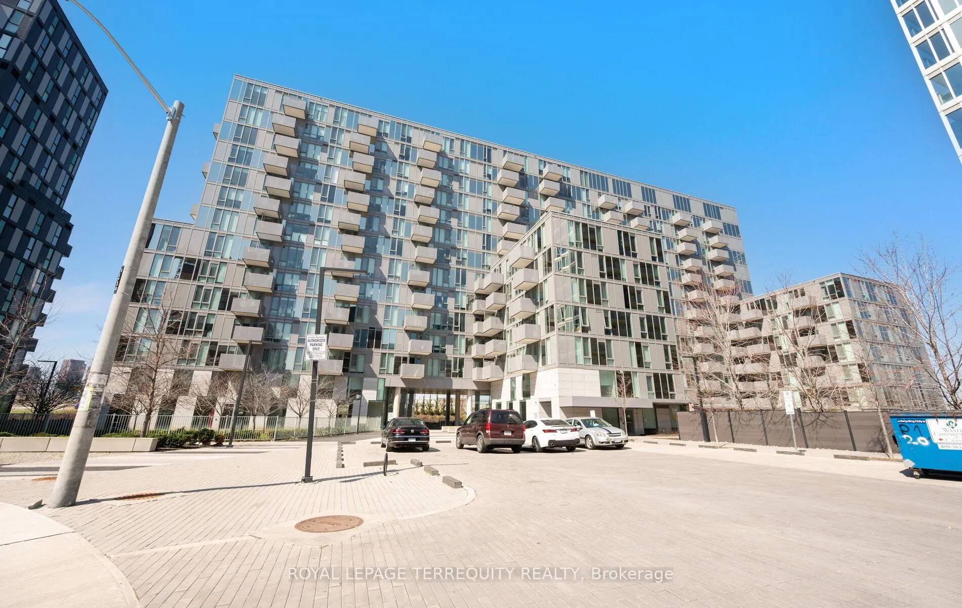 Front of Unit 414, 38 Monte Kwinter Court