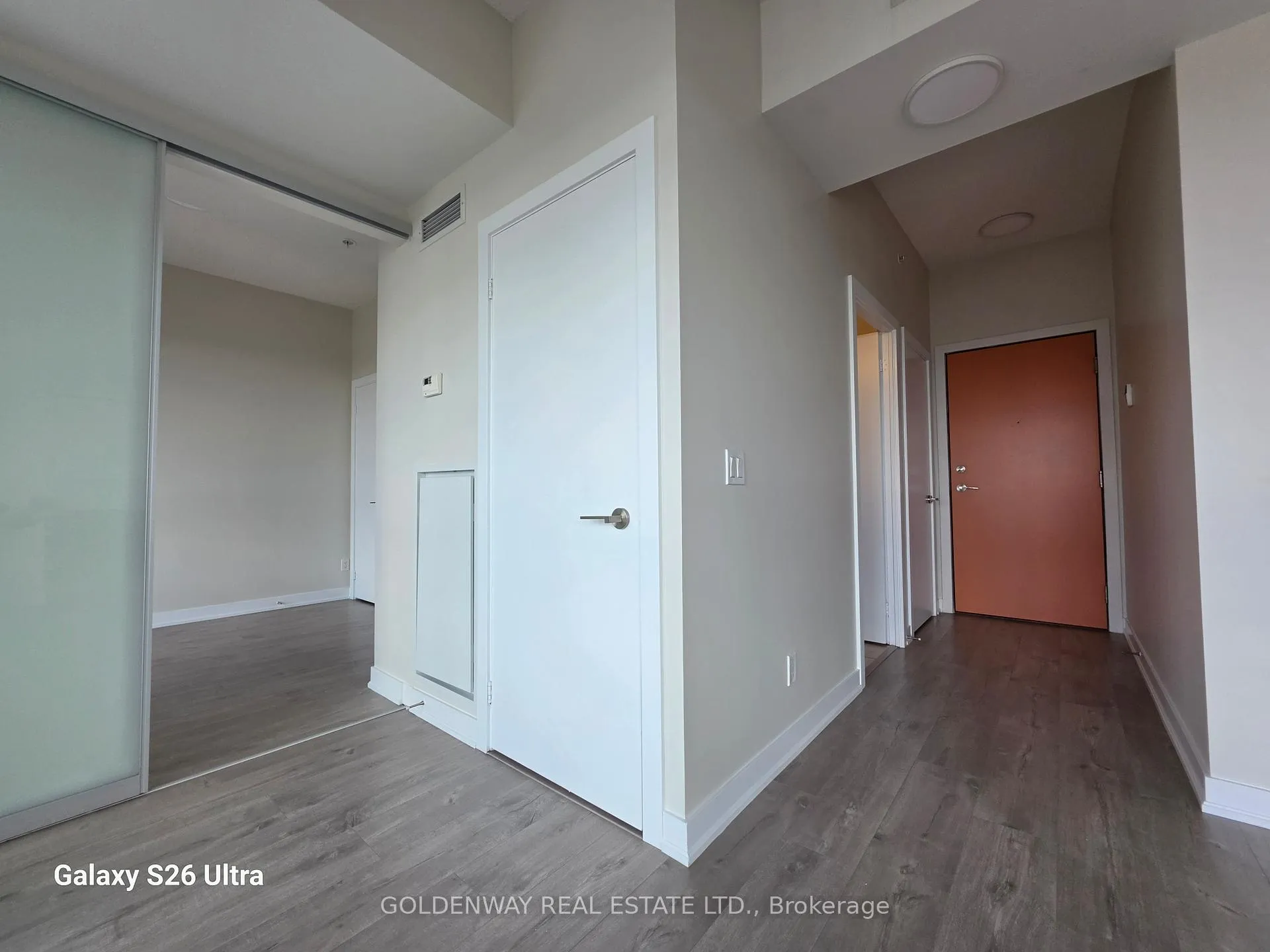 Photo 8 of Unit 2601, 30 Nelson Street, Toronto, Waterfront Communities — HOMEH