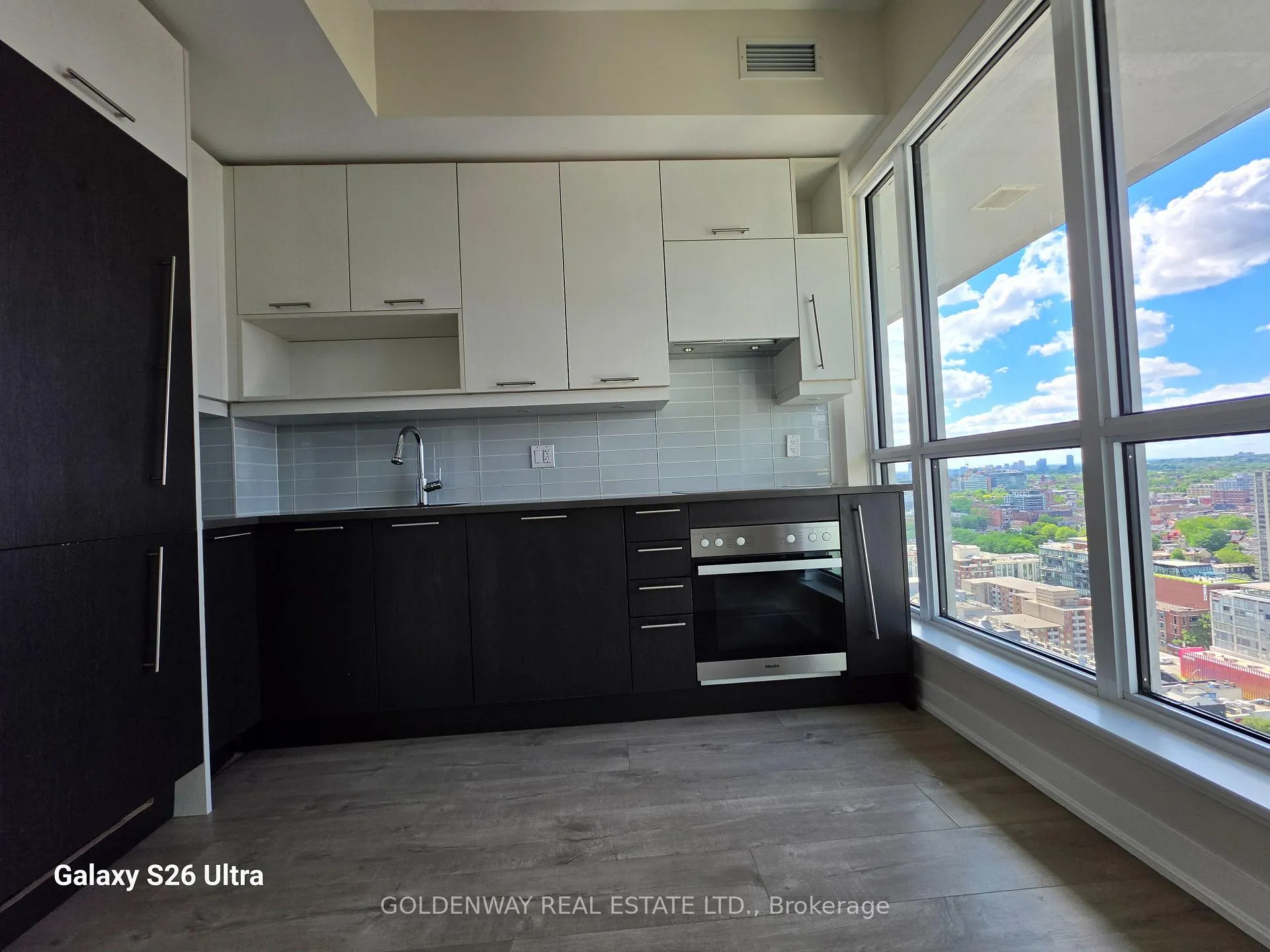 Photo 12 of Unit 2601, 30 Nelson Street, Toronto, Waterfront Communities — HOMEH