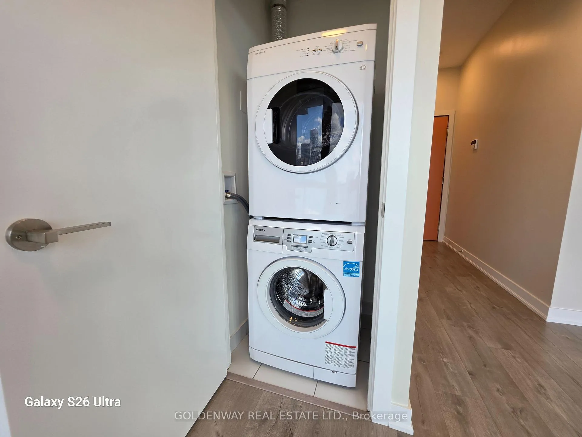 Photo 15 of Unit 2601, 30 Nelson Street, Toronto, Waterfront Communities — HOMEH