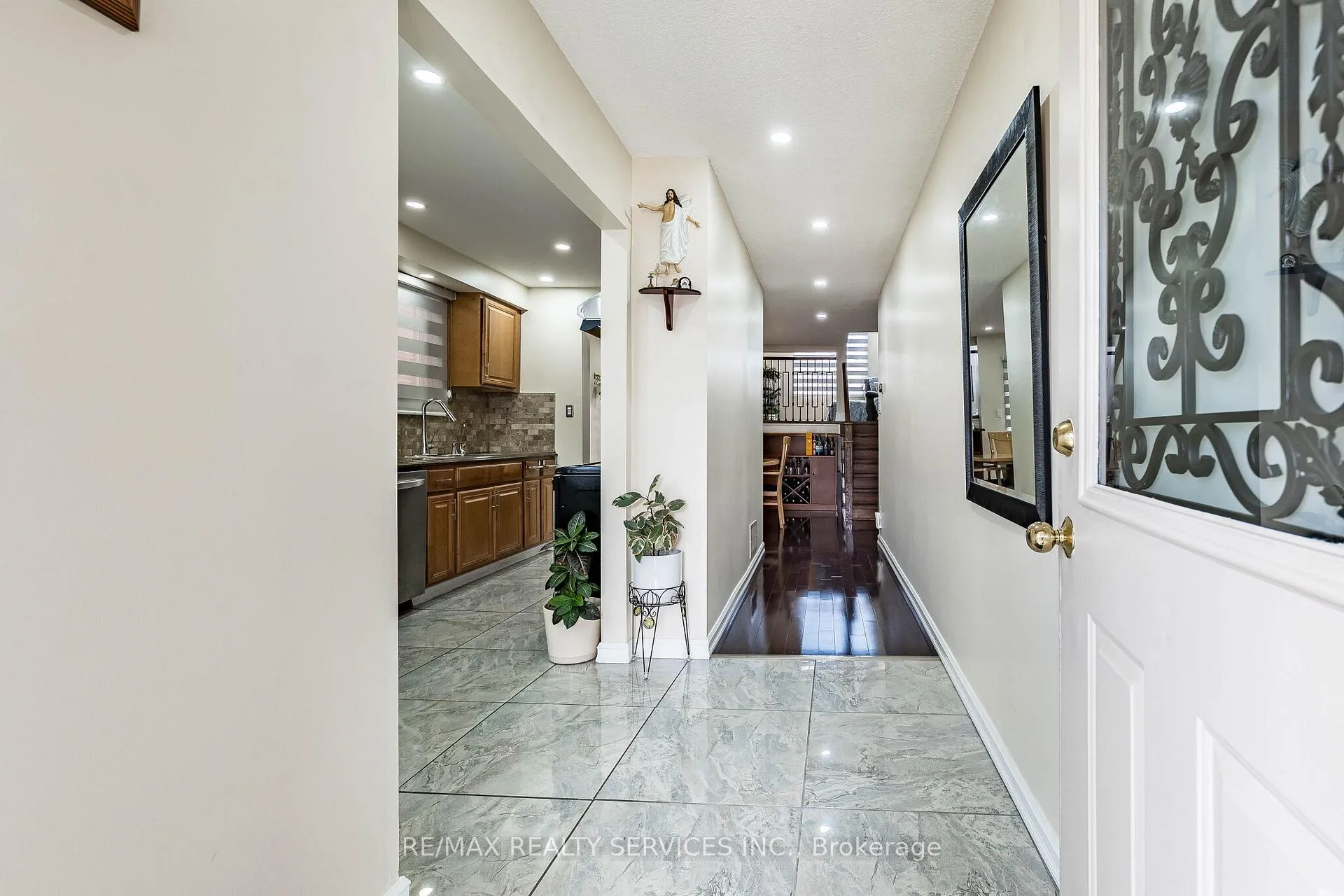 Photo 5 of 5 Wikander Way, Brampton, Madoc — HOMEH
