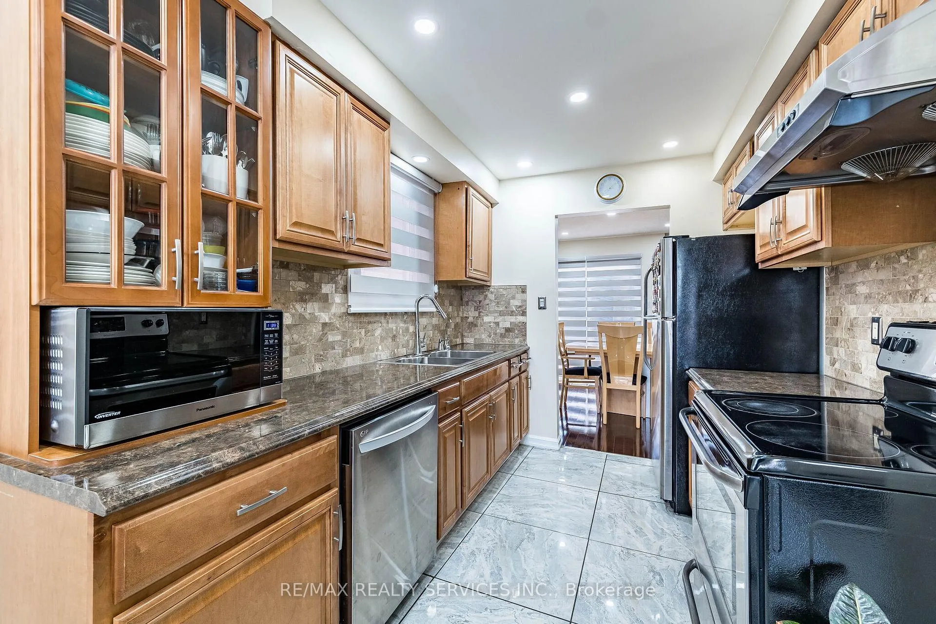 Photo 9 of 5 Wikander Way, Brampton, Madoc — HOMEH