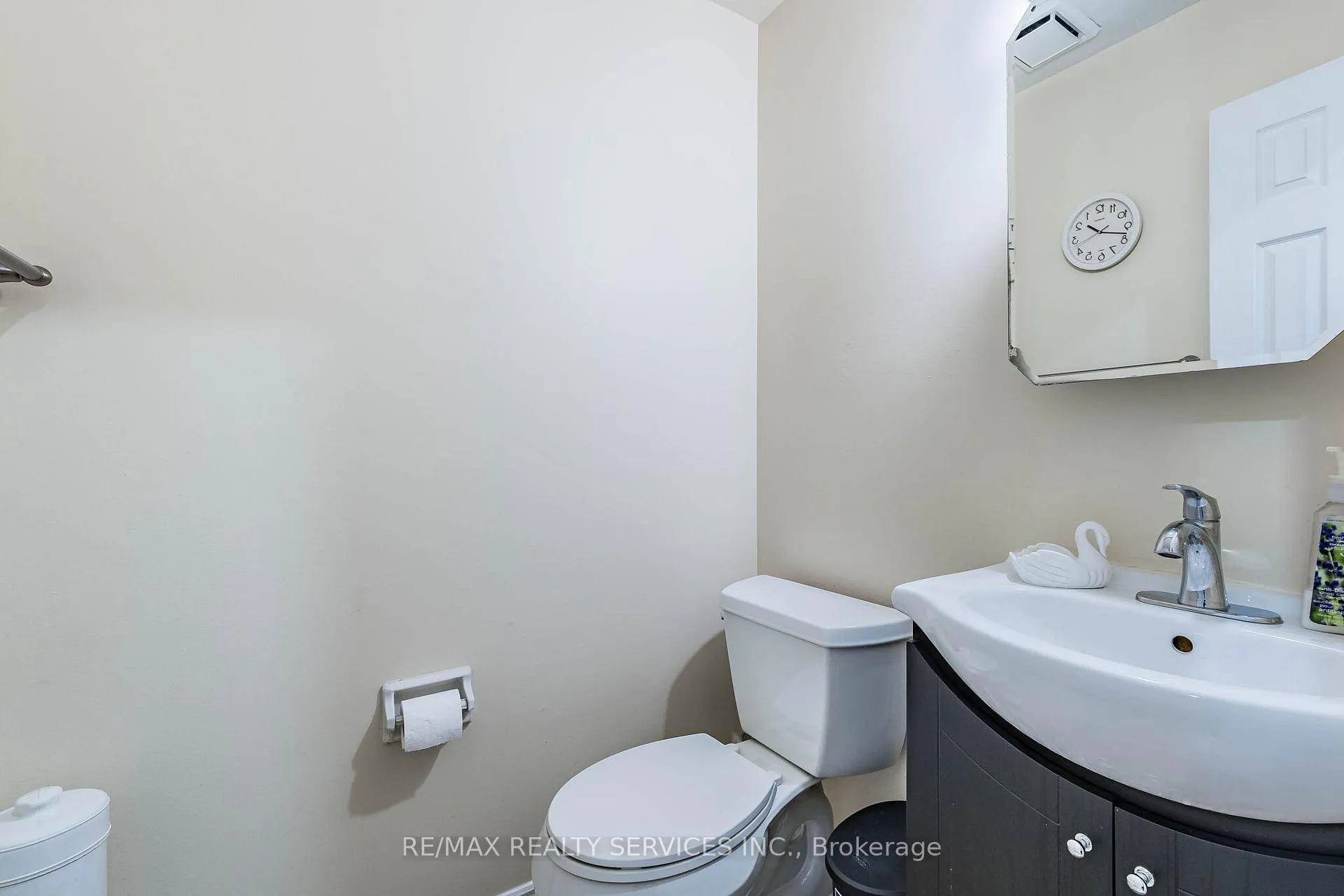 Photo 17 of 5 Wikander Way, Brampton, Madoc — HOMEH