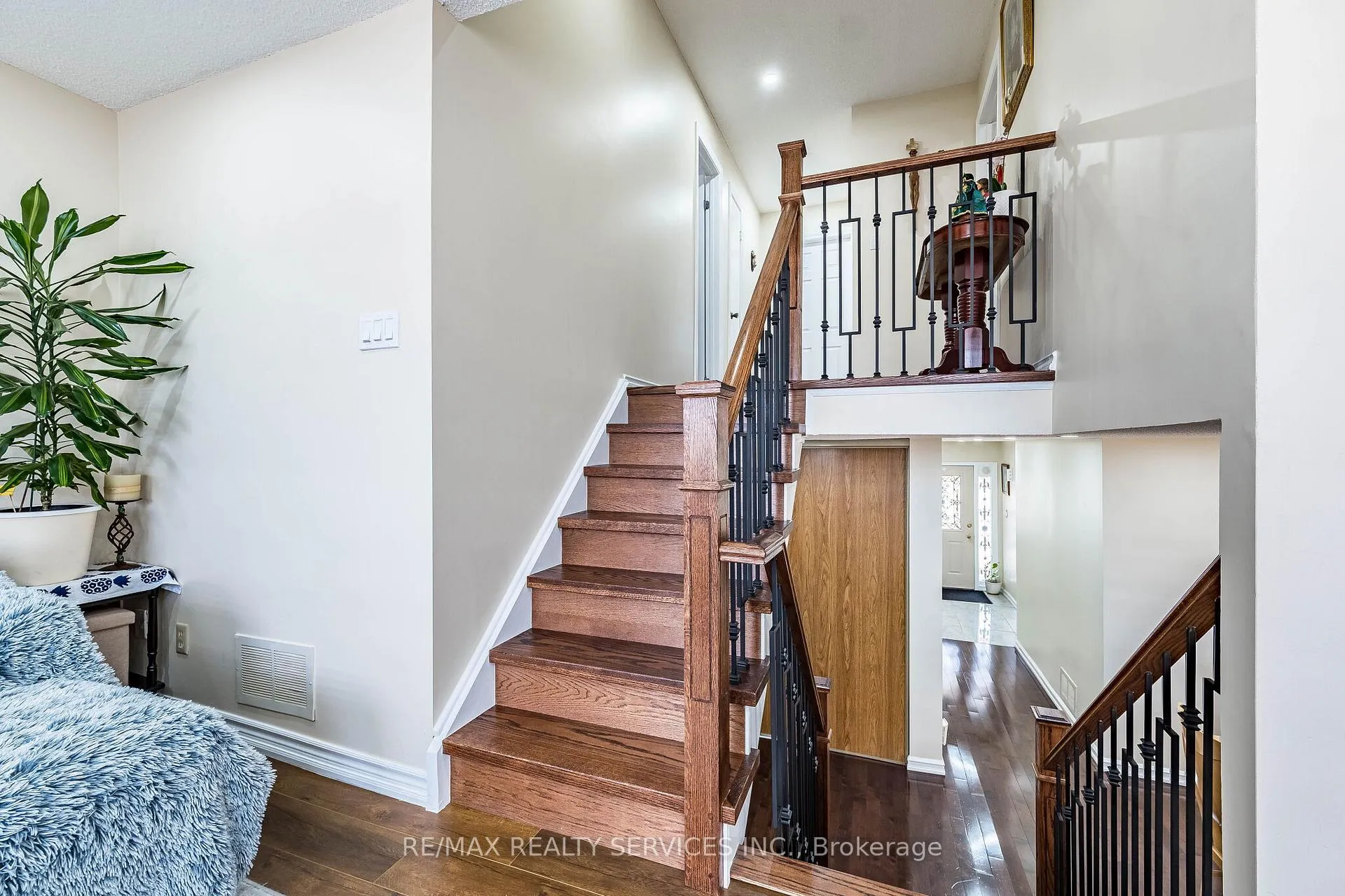 Photo 24 of 5 Wikander Way, Brampton, Madoc — HOMEH