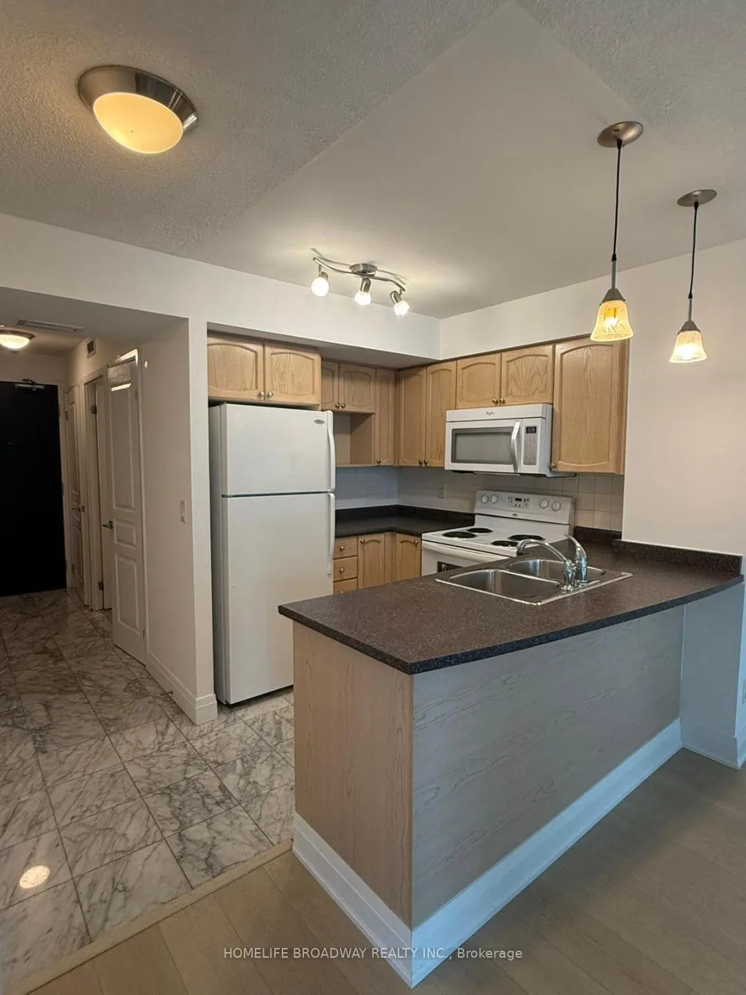 Photo 4 of Unit 1702, 18 Yonge Street, Toronto, Waterfront Communities — HOMEH