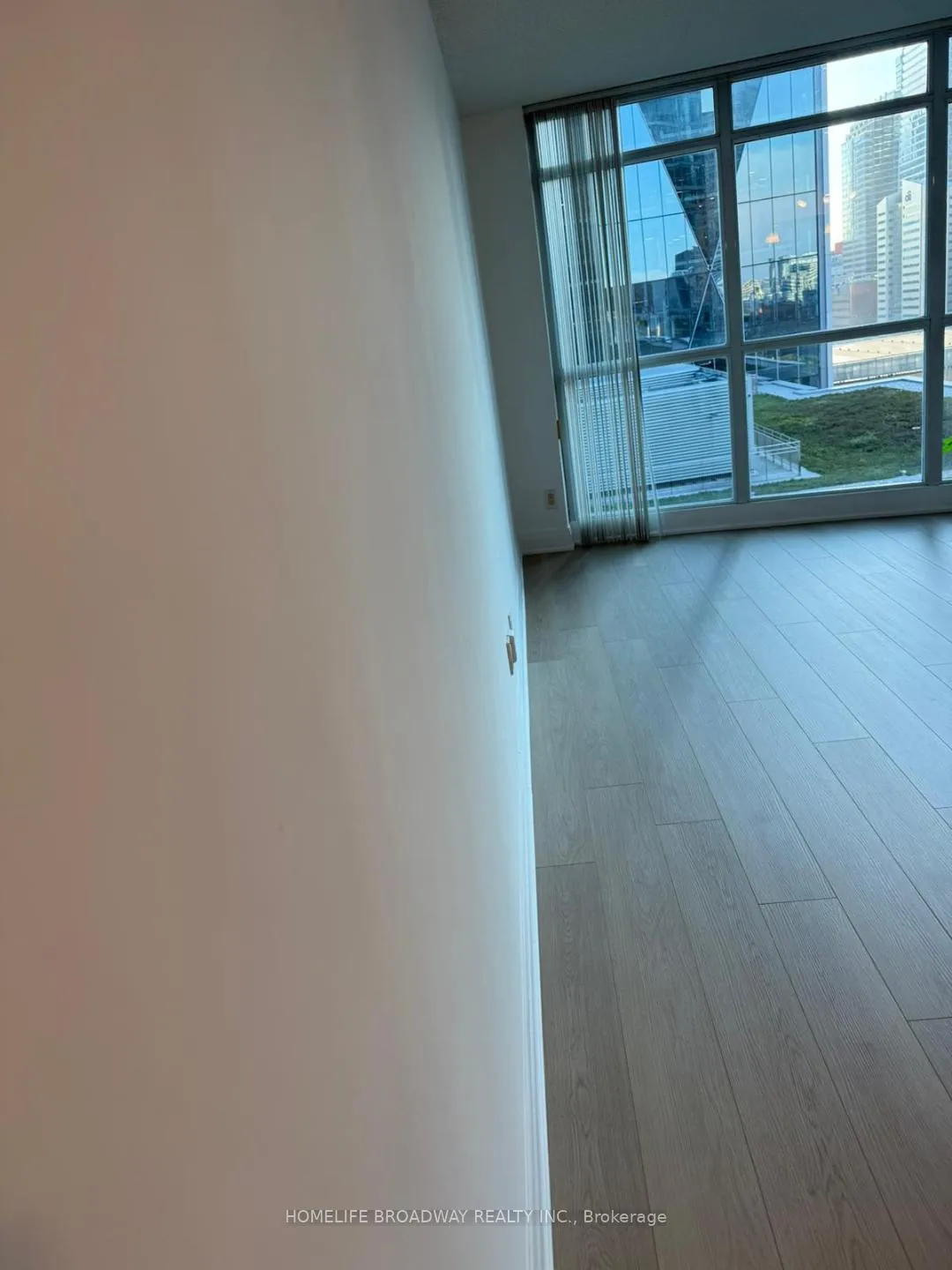 Photo 8 of Unit 1702, 18 Yonge Street, Toronto, Waterfront Communities — HOMEH