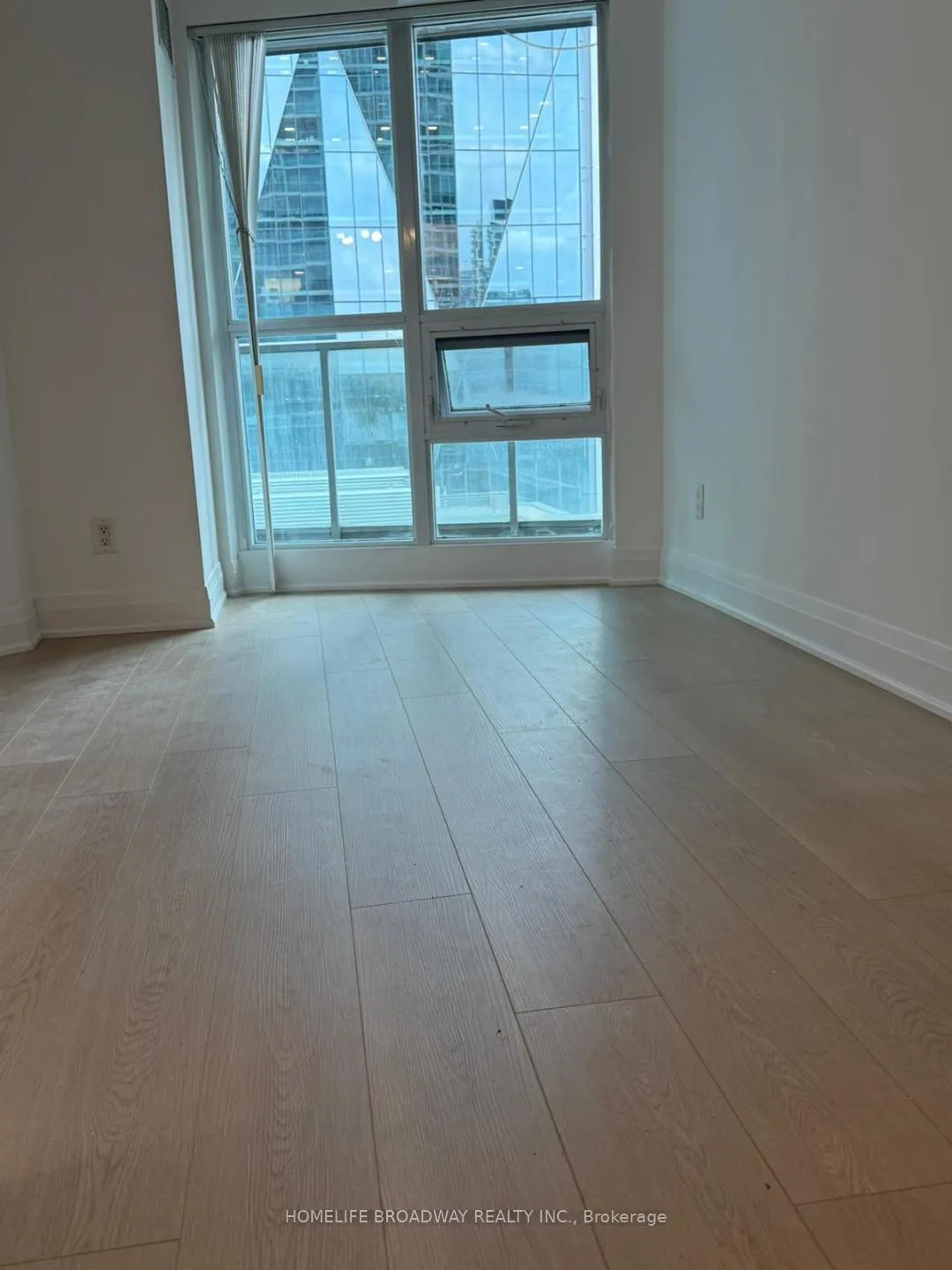 Photo 18 of Unit 1702, 18 Yonge Street, Toronto, Waterfront Communities — HOMEH