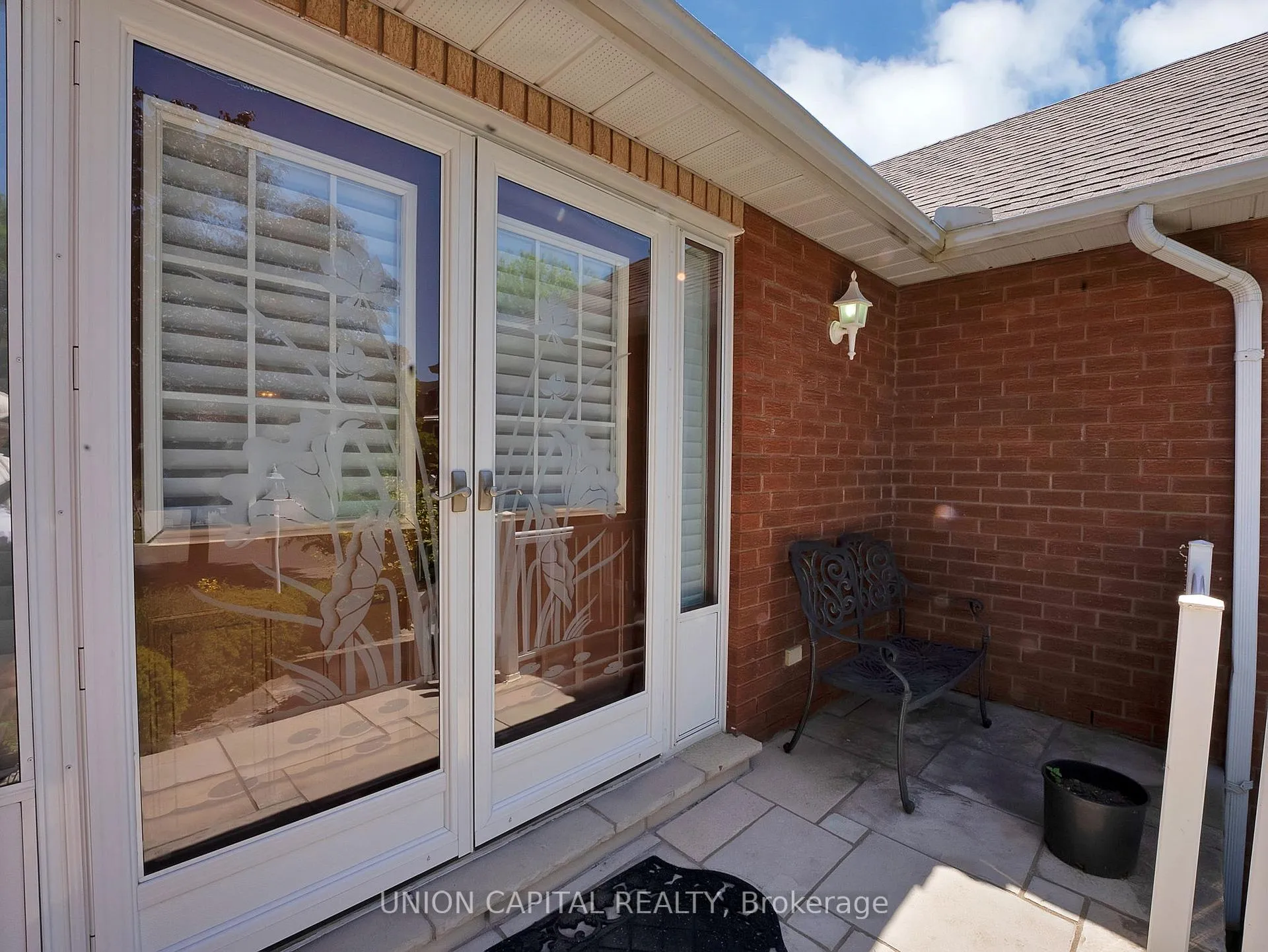 Photo 3 of 40 Sisman Avenue, Aurora, Aurora Highlands — HOMEH