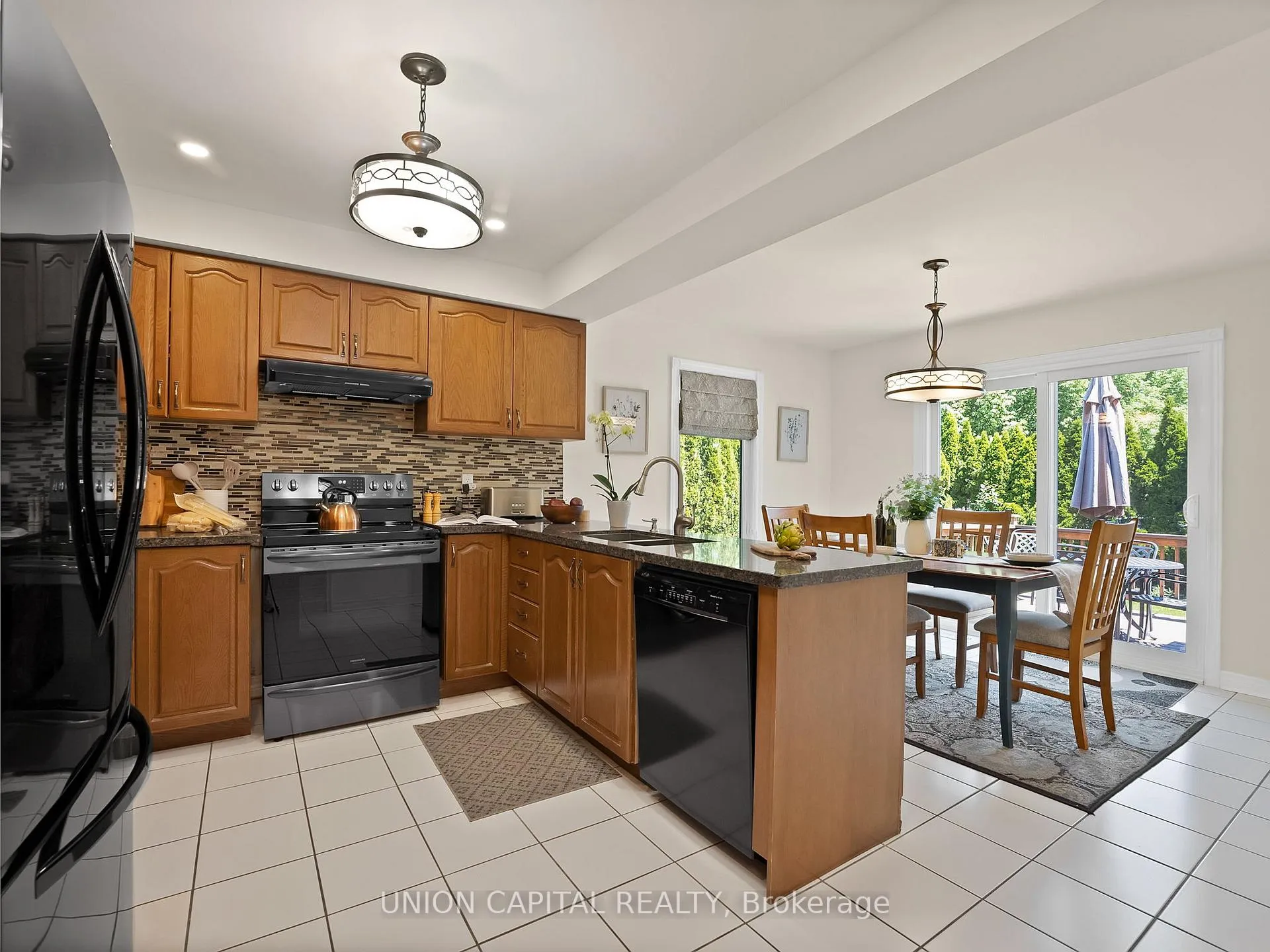 Photo 16 of 40 Sisman Avenue, Aurora, Aurora Highlands — HOMEH