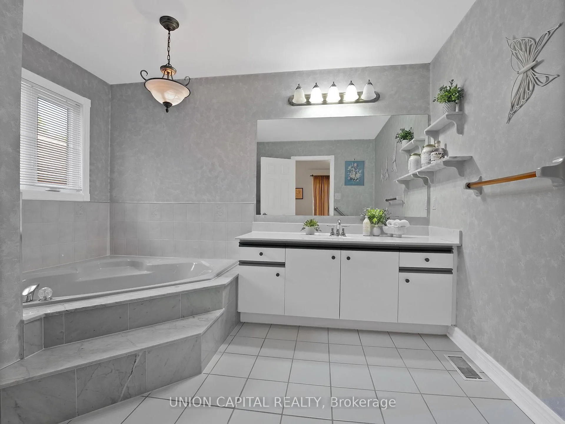 Photo 27 of 40 Sisman Avenue, Aurora, Aurora Highlands — HOMEH