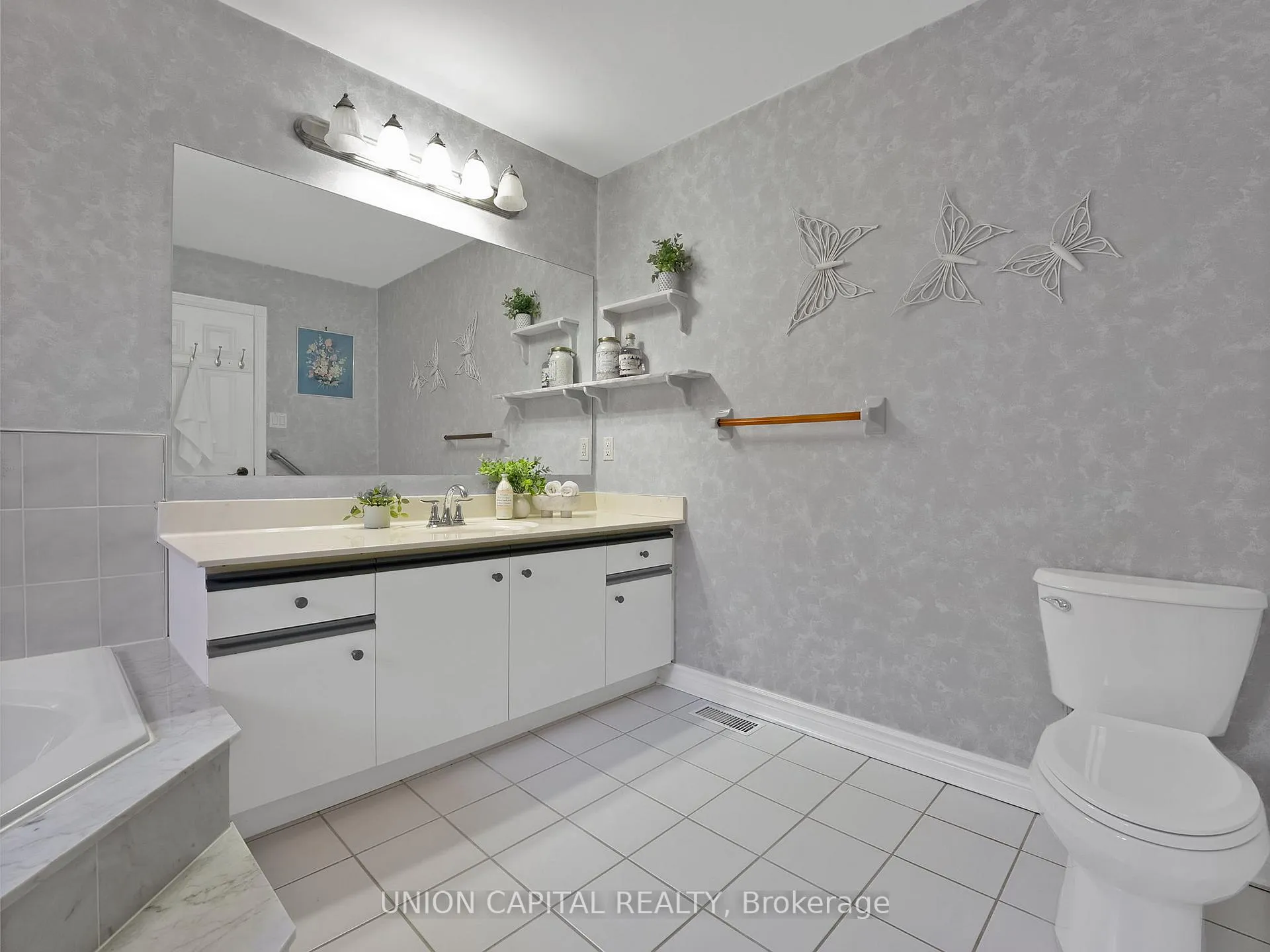 Photo 29 of 40 Sisman Avenue, Aurora, Aurora Highlands — HOMEH