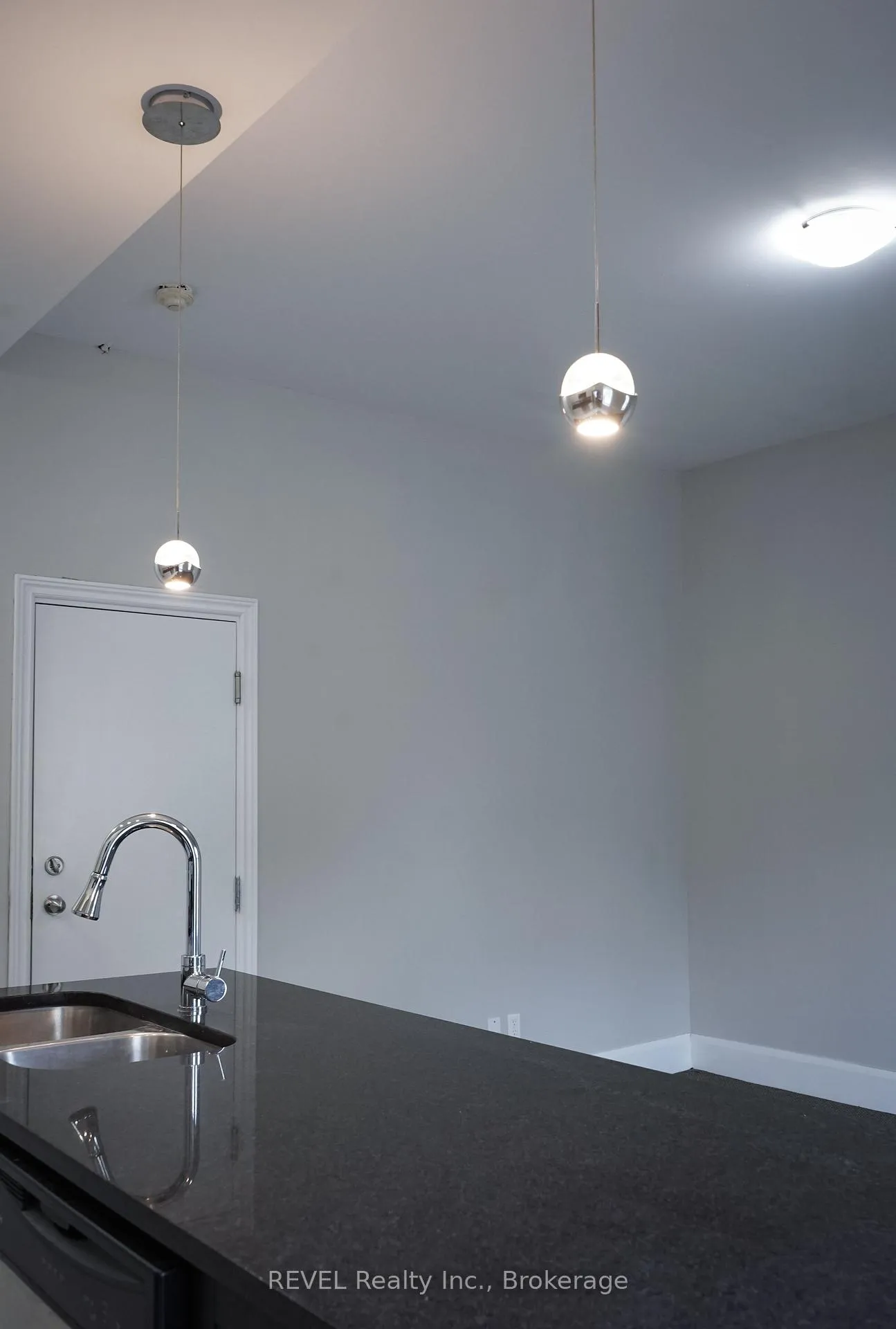 Photo 14 of Unit 2, 18 Clairmont Street, Thorold, Thorold Downtown — HOMEH