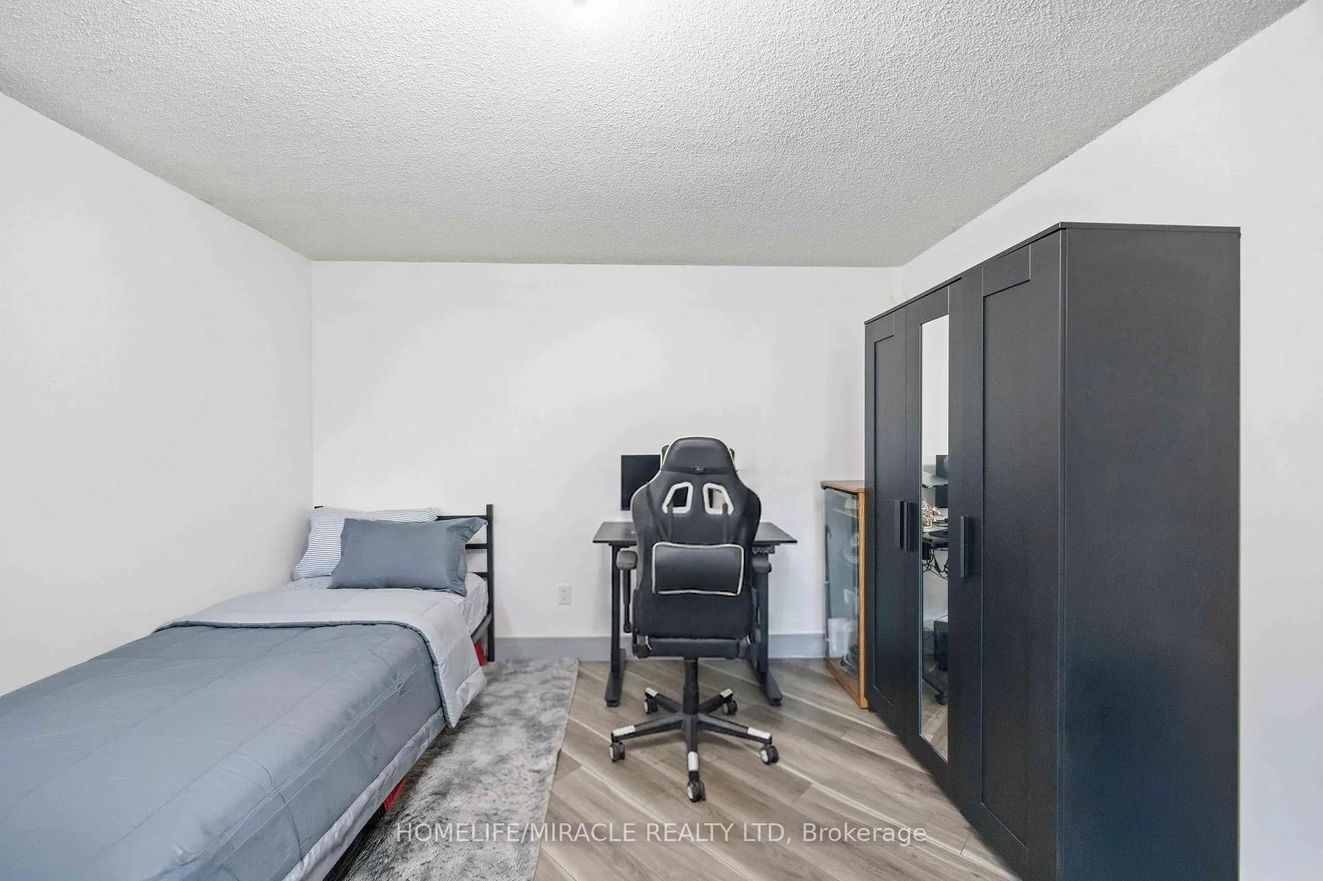 Photo 26 of Unit 405, 5 Rowntree Road, Etobicoke, Mount Olive-Silverstone-Jamestown — HOMEH