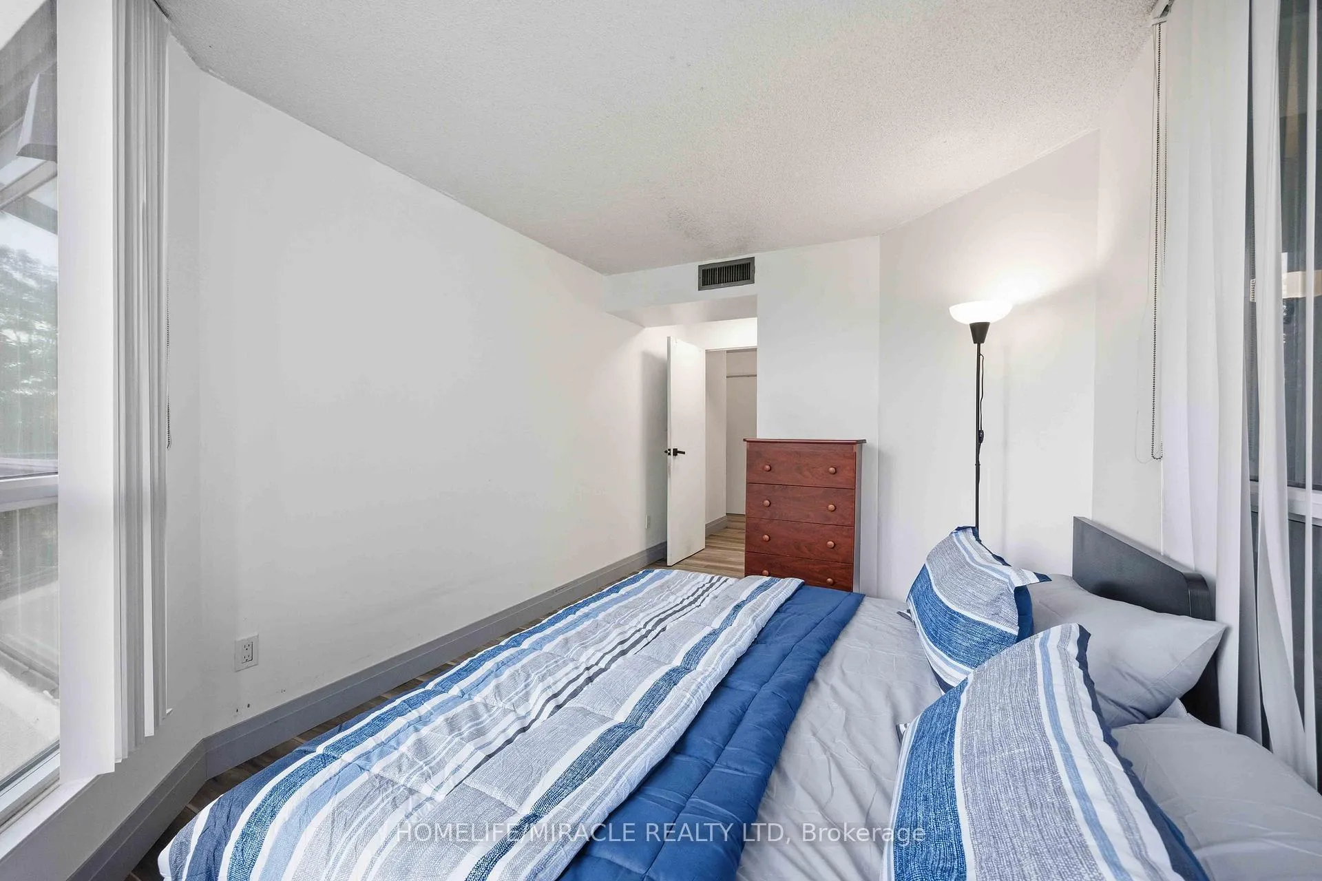 Photo 30 of Unit 405, 5 Rowntree Road, Etobicoke, Mount Olive-Silverstone-Jamestown — HOMEH