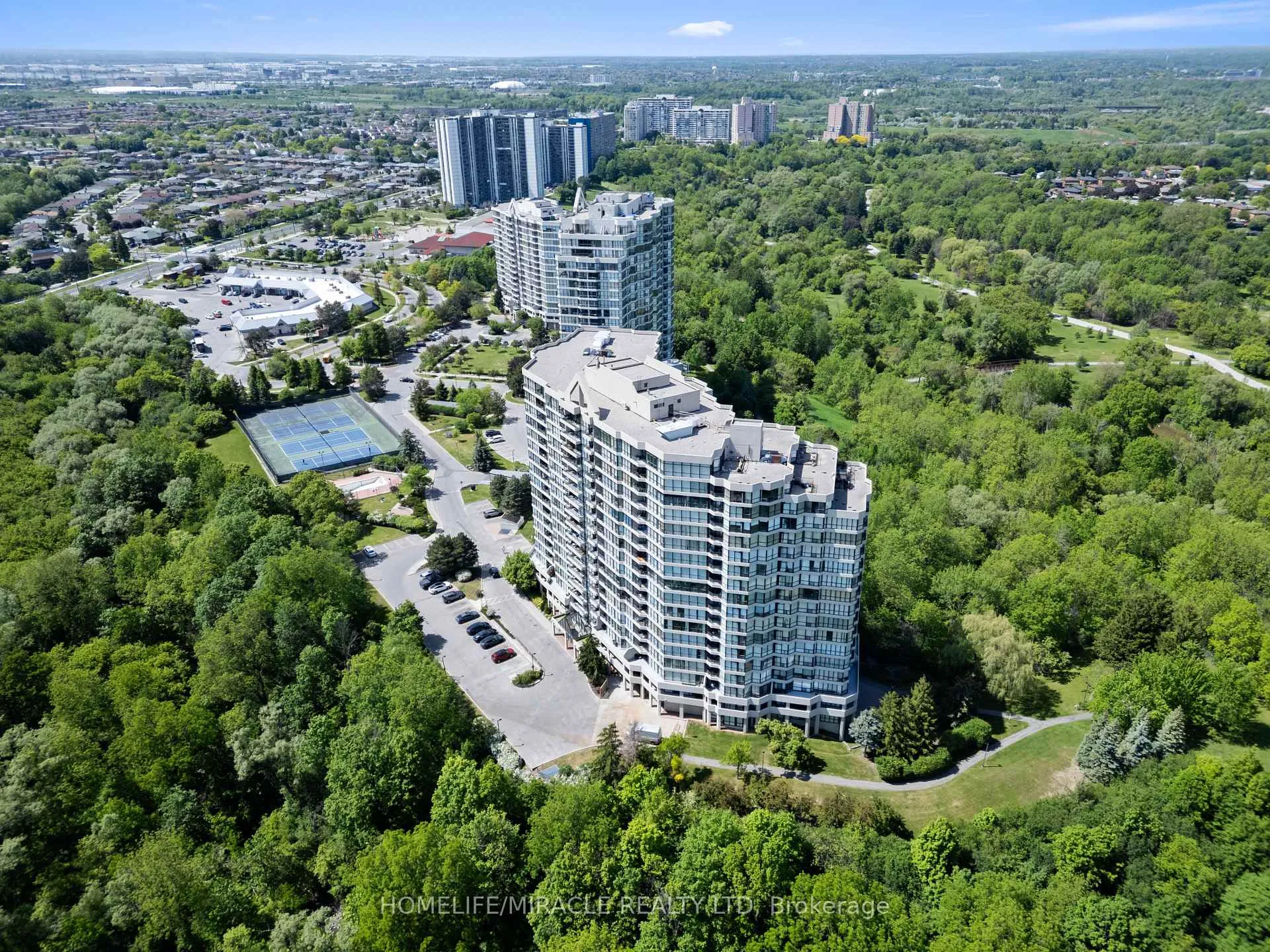 Photo 44 of Unit 405, 5 Rowntree Road, Etobicoke, Mount Olive-Silverstone-Jamestown — HOMEH