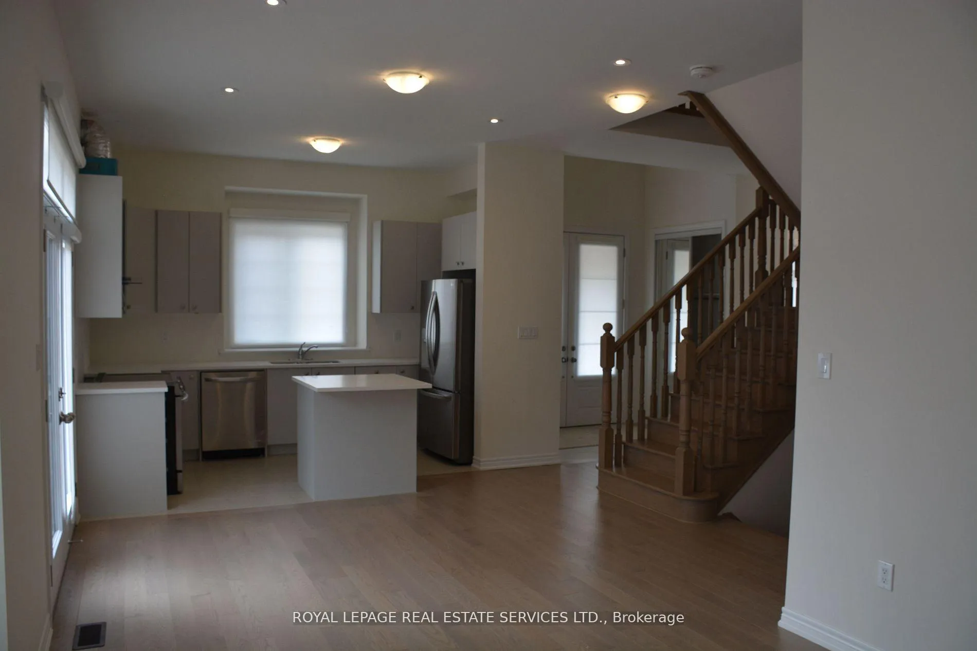 Photo 6 of 3934 Koenig Road, Burlington, Alton — HOMEH