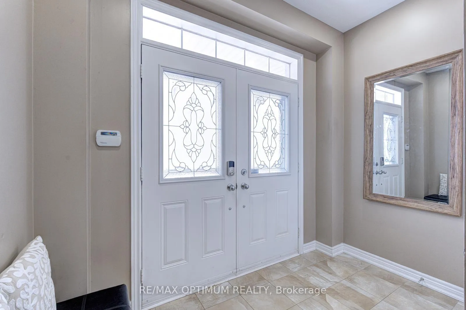 Photo 1 of 9 Ballyhaise Crescent, Brampton, Credit Valley — HOMEH