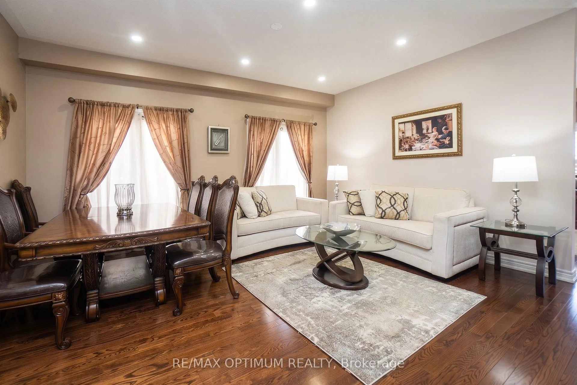 Photo 4 of 9 Ballyhaise Crescent, Brampton, Credit Valley — HOMEH