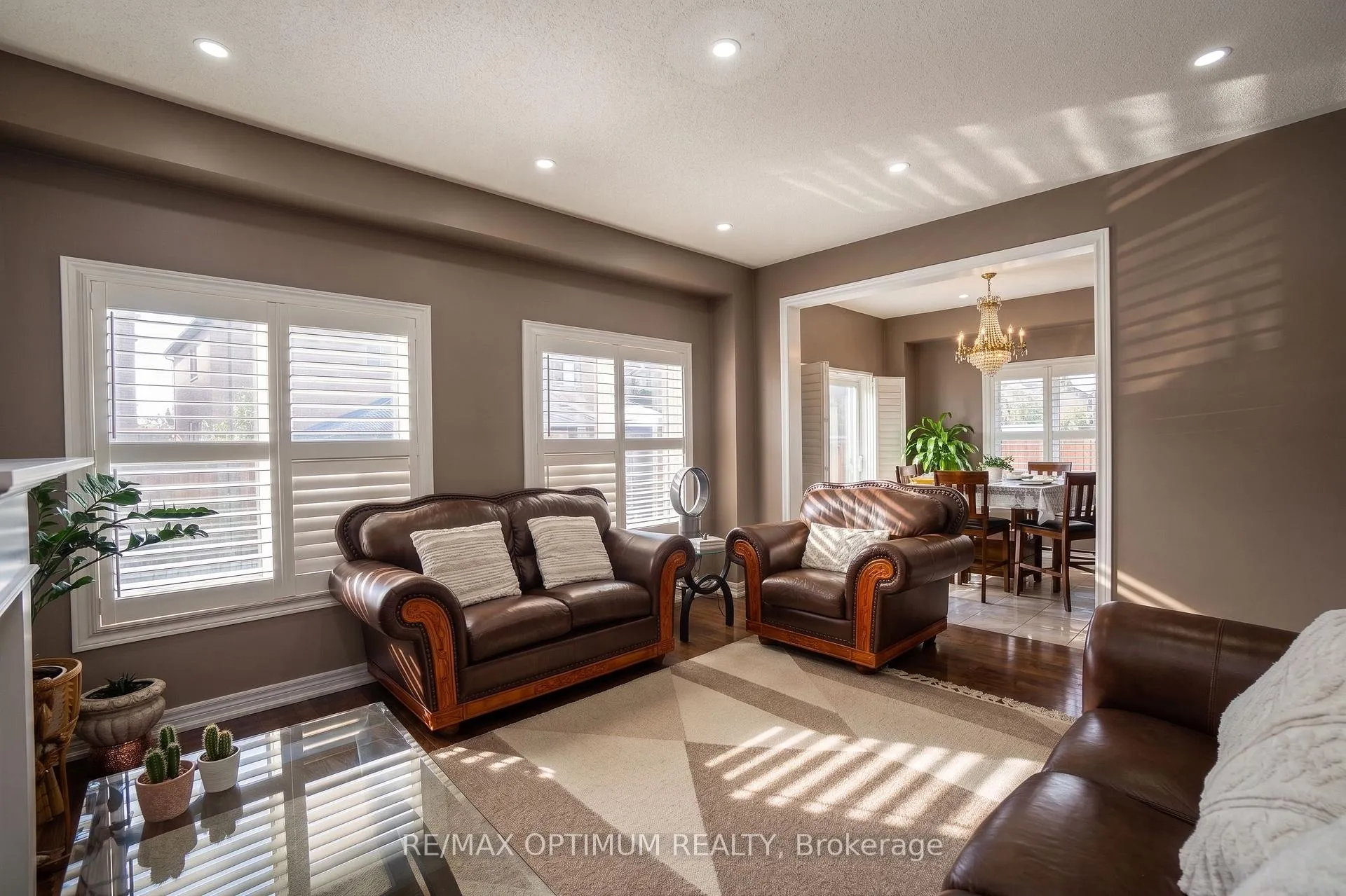 Photo 11 of 9 Ballyhaise Crescent, Brampton, Credit Valley — HOMEH