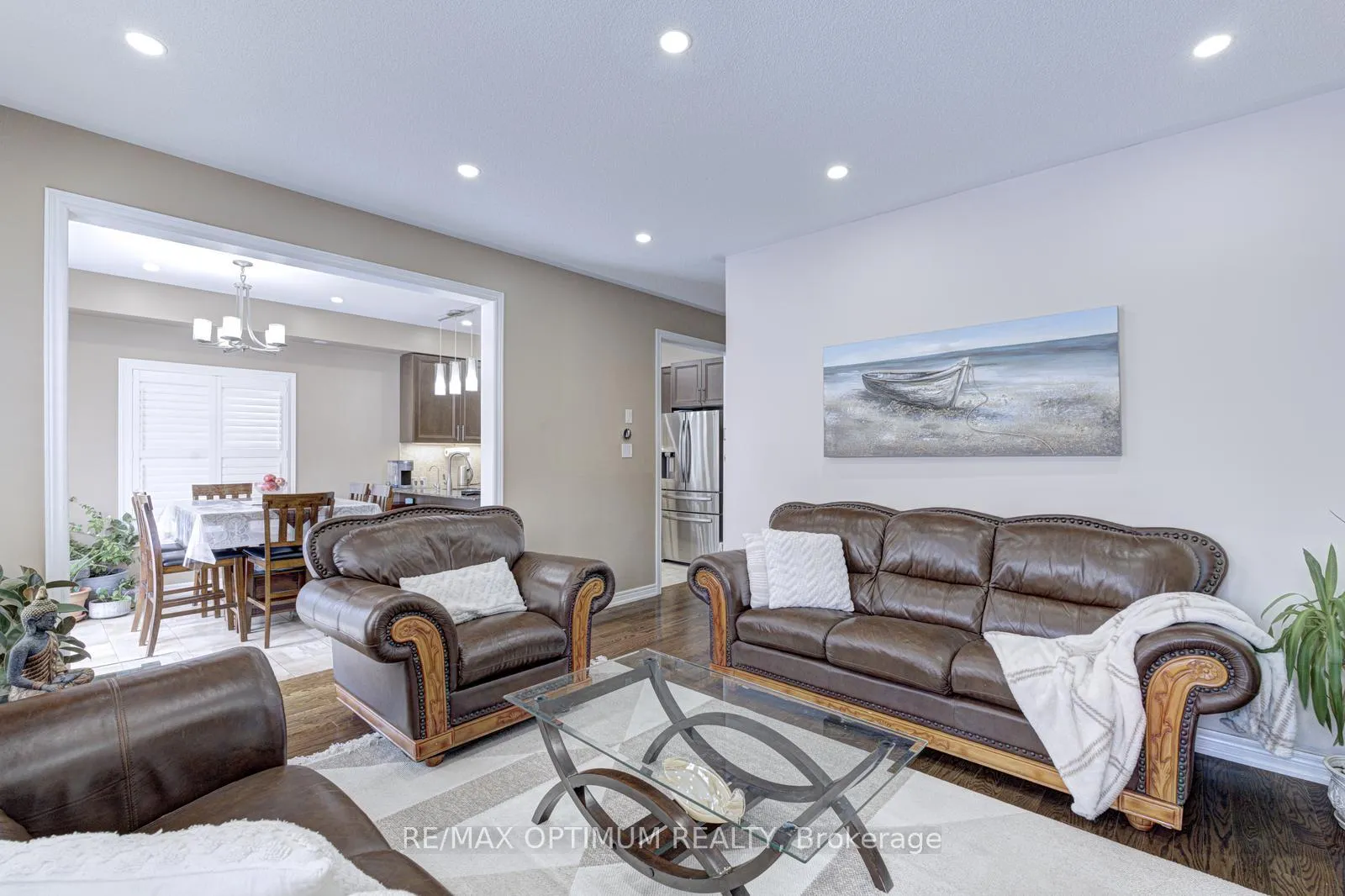 Photo 12 of 9 Ballyhaise Crescent, Brampton, Credit Valley — HOMEH