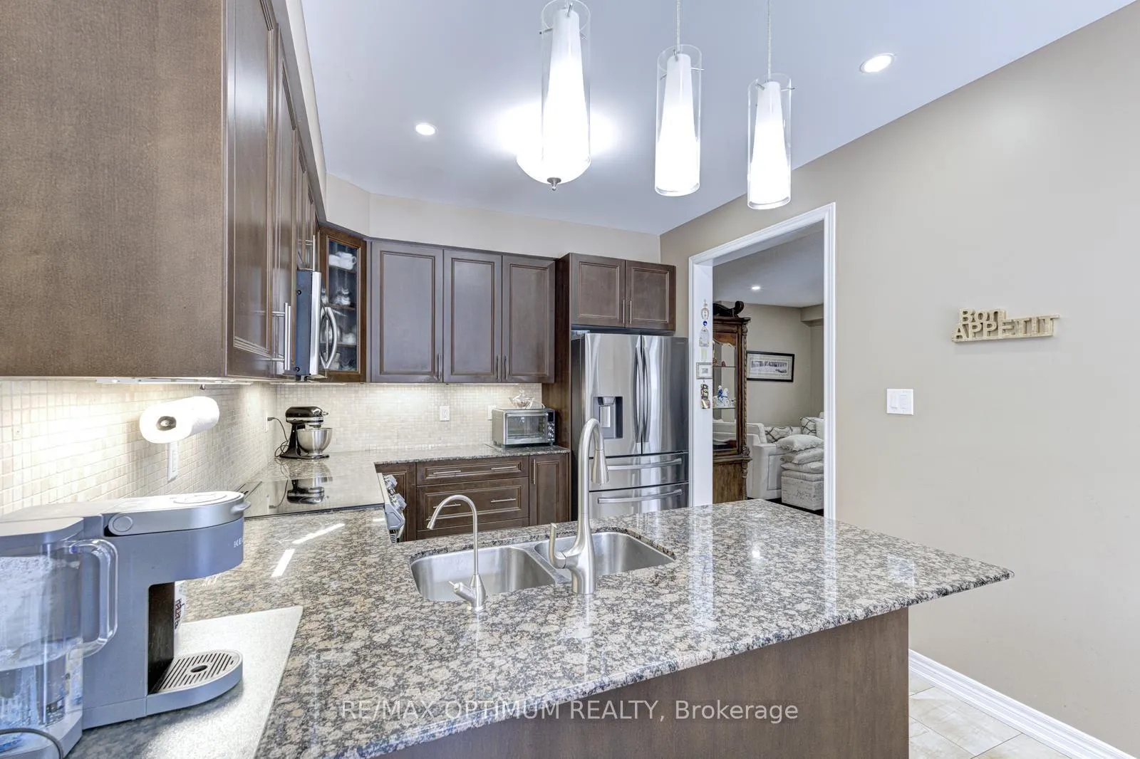 Photo 17 of 9 Ballyhaise Crescent, Brampton, Credit Valley — HOMEH