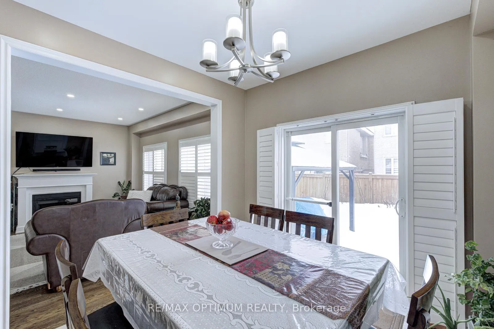 Photo 18 of 9 Ballyhaise Crescent, Brampton, Credit Valley — HOMEH
