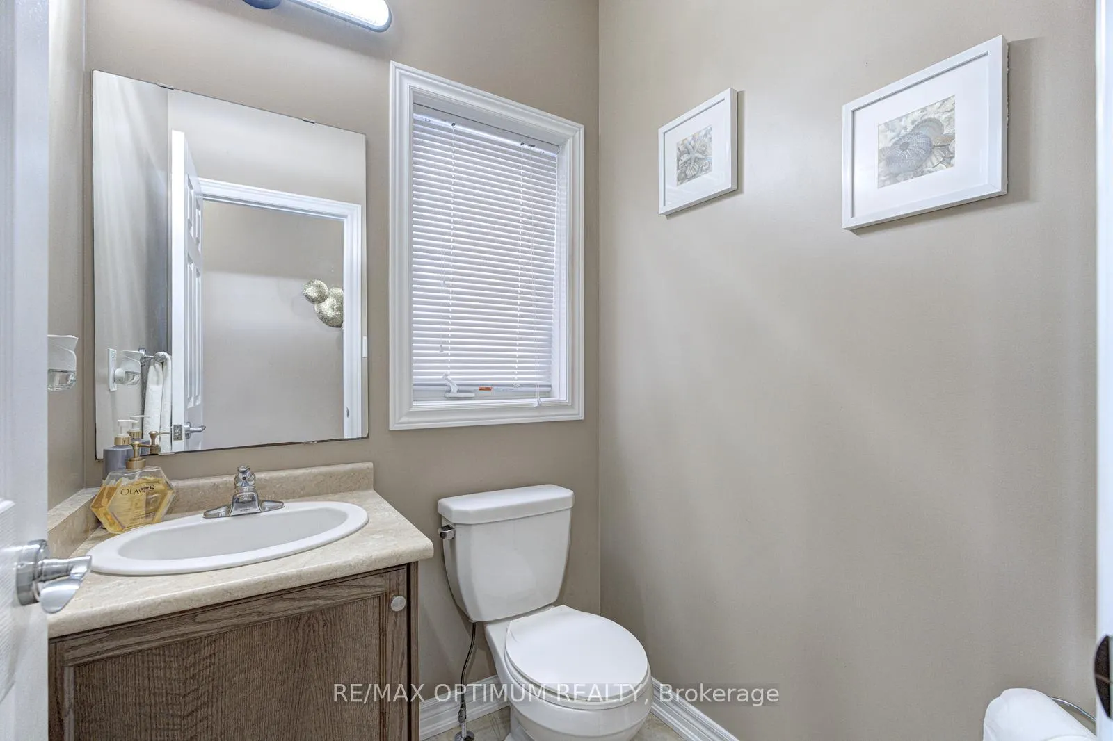 Photo 20 of 9 Ballyhaise Crescent, Brampton, Credit Valley — HOMEH