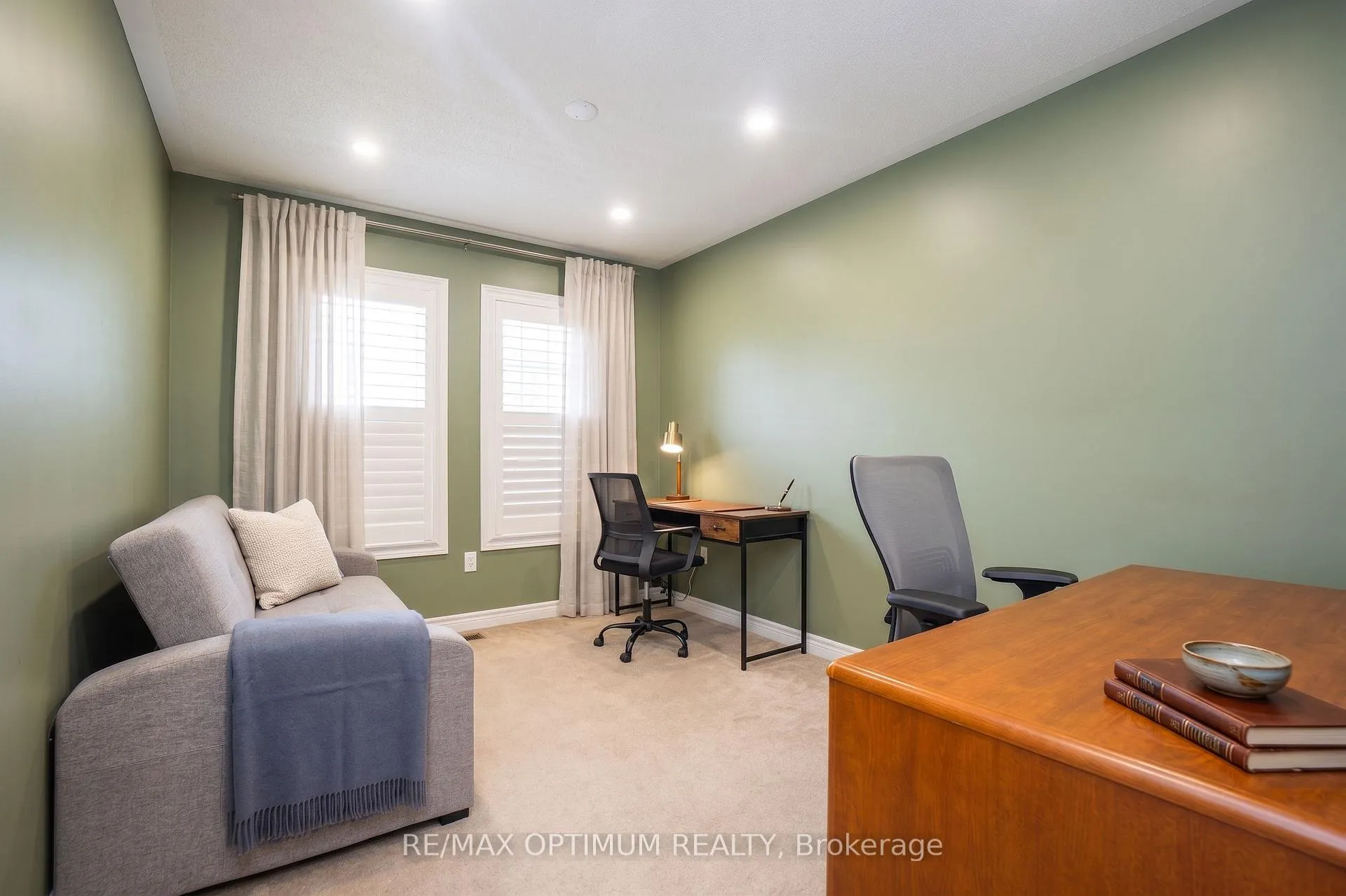 Photo 32 of 9 Ballyhaise Crescent, Brampton, Credit Valley — HOMEH