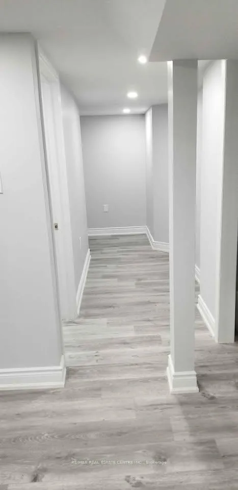 Photo 5 of Unit BSMT, 3 Upperlinks Drive, Brampton, Bram East — HOMEH