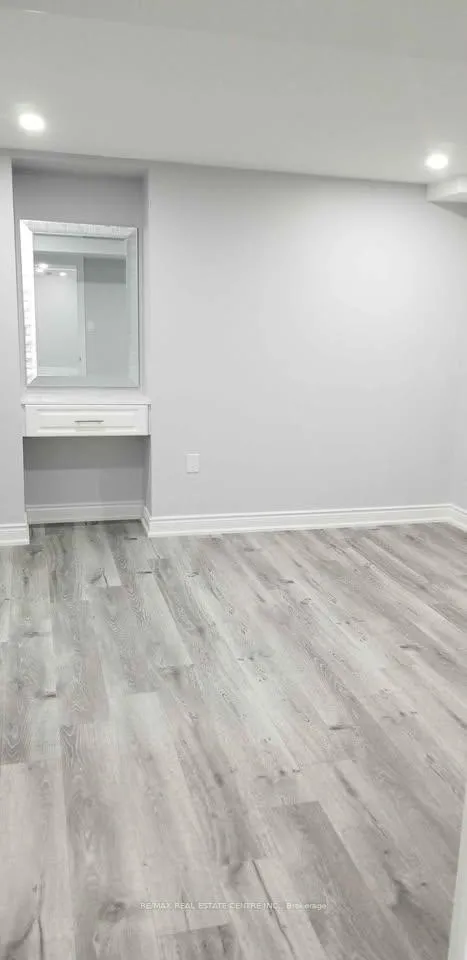 Photo 11 of Unit BSMT, 3 Upperlinks Drive, Brampton, Bram East — HOMEH