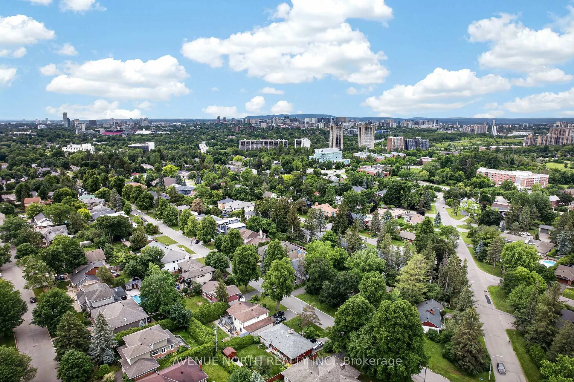 Photo 21 of 305 Mountbatten Avenue, Ottawa, Alta Vista/Faircrest Heights — HOMEH