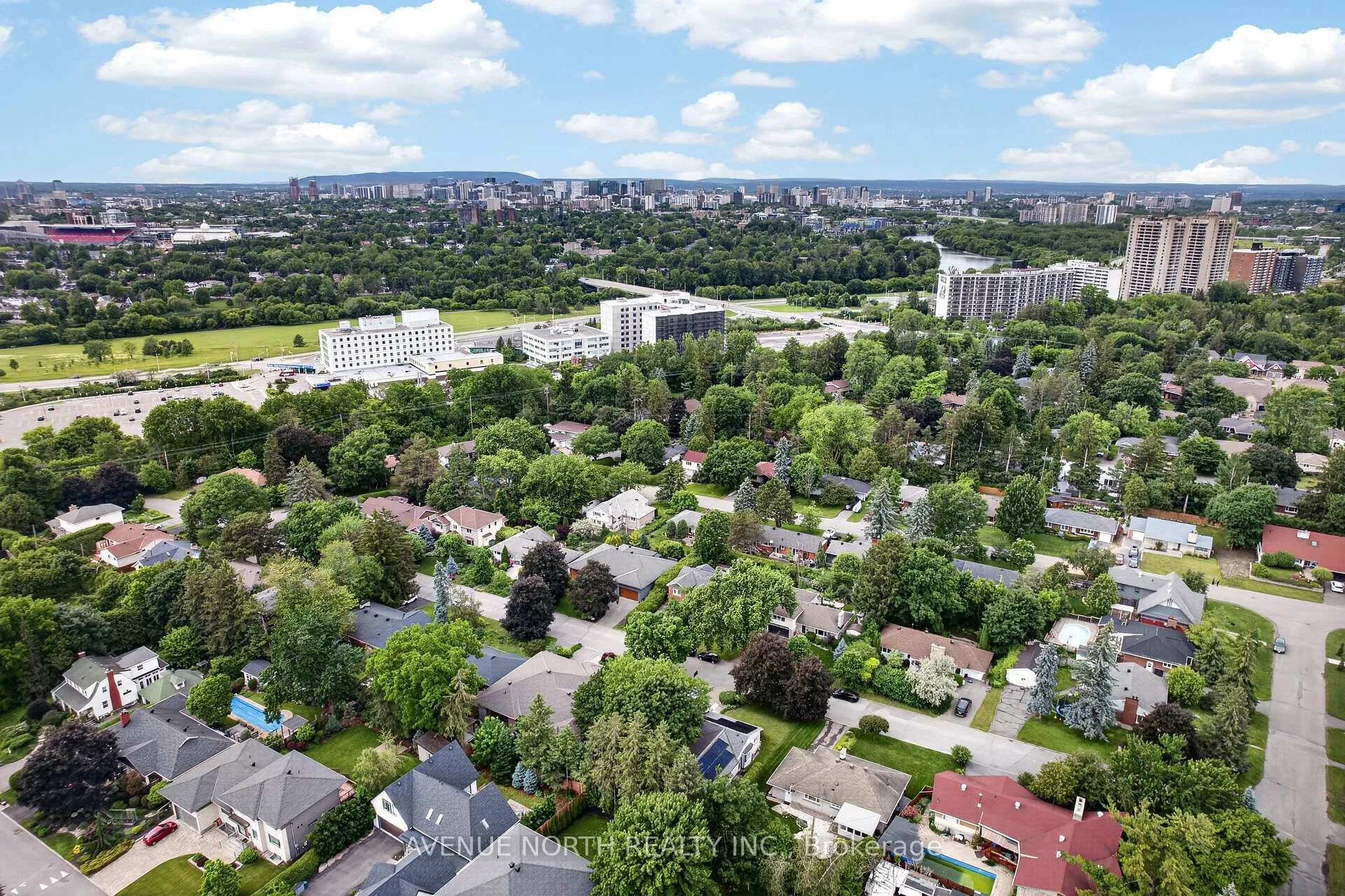 Photo 22 of 305 Mountbatten Avenue, Ottawa, Alta Vista/Faircrest Heights — HOMEH