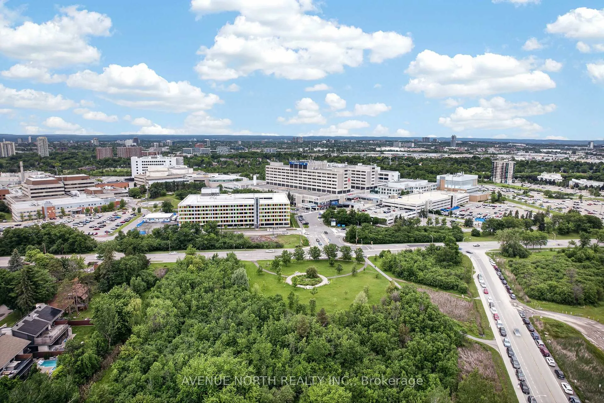 Photo 25 of 305 Mountbatten Avenue, Ottawa, Alta Vista/Faircrest Heights — HOMEH