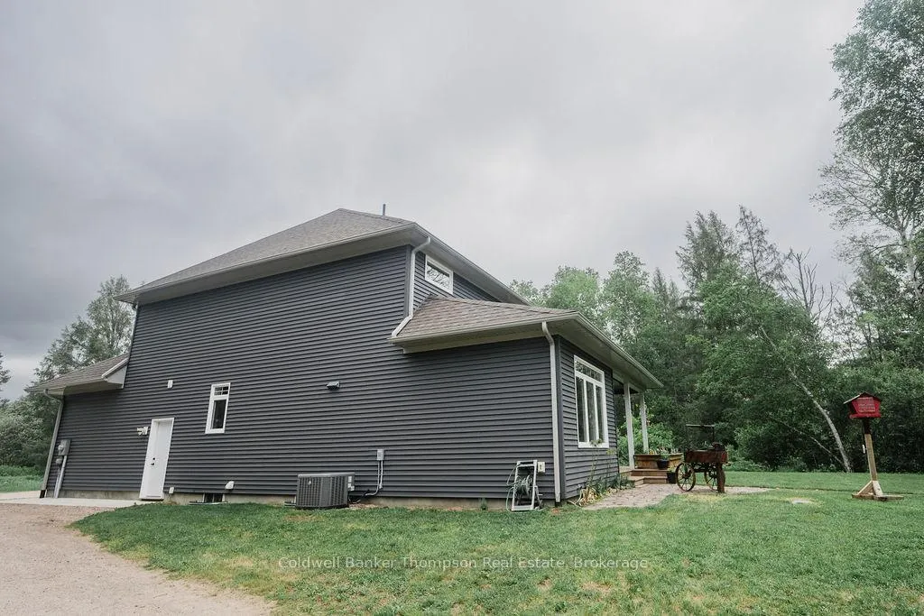 Photo 3 of 39 Riverside Avenue, South River — HOMEH