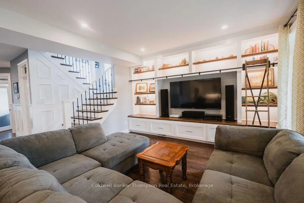 Photo 12 of 39 Riverside Avenue, South River — HOMEH
